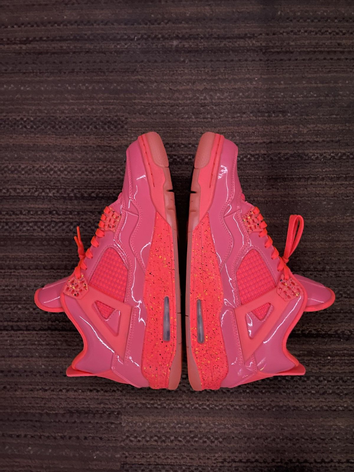Jordan Brand Jordan 4 wmns Hot Punch Size US 12 / IT 42 - 3 Thumbnail