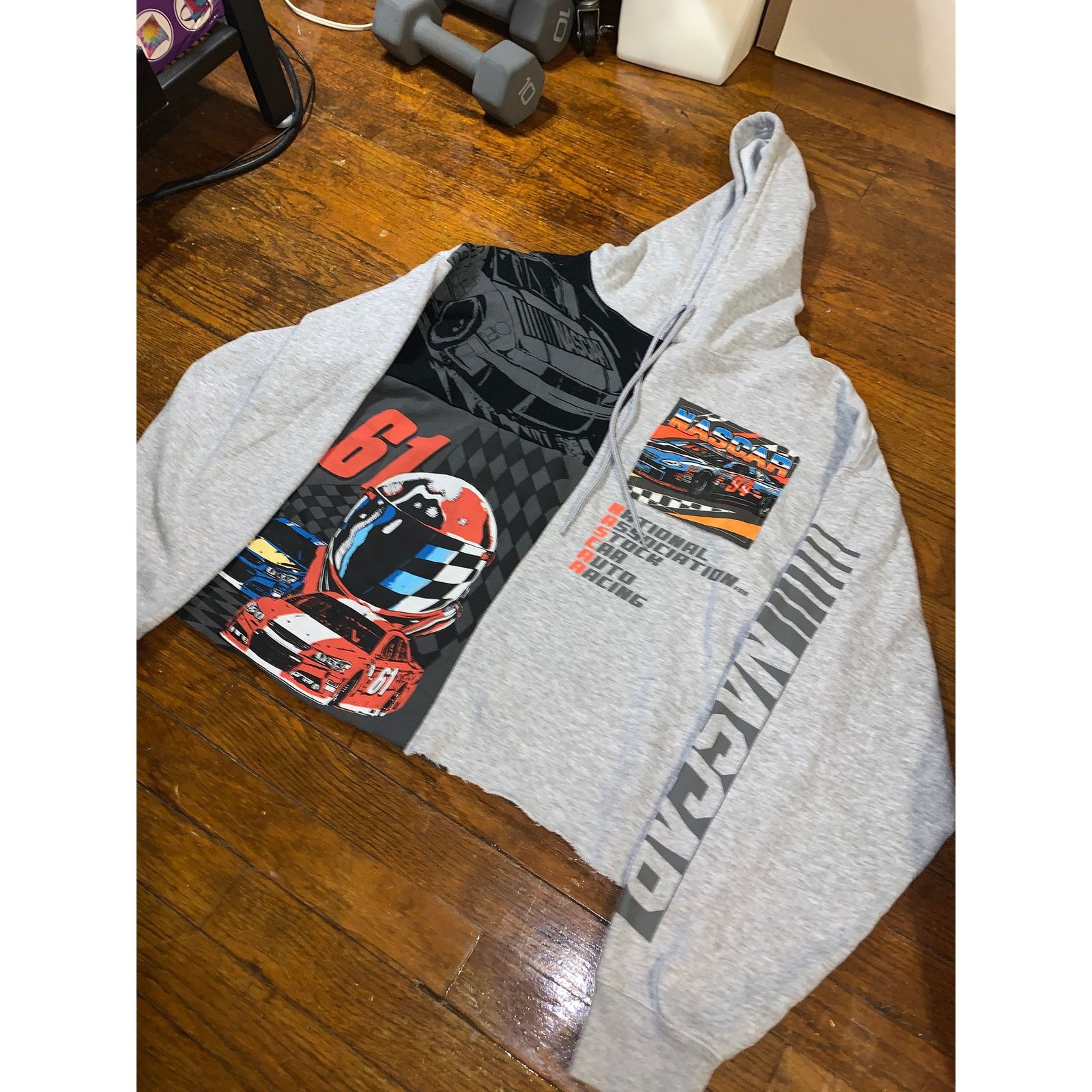 NASCAR NASCAR Cropped Racing Hoodie Gray Spliced Graphic Boxy Fit Size US M / EU 48-50 / 2 - 6 Thumbnail