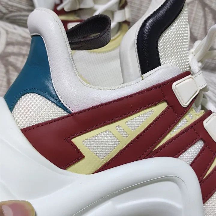Louis Vuitton Louis Vuitton Stylish Low-Top Sneakers in White Red Yellow Size US 5.5 / EU 38 - 7 Thumbnail