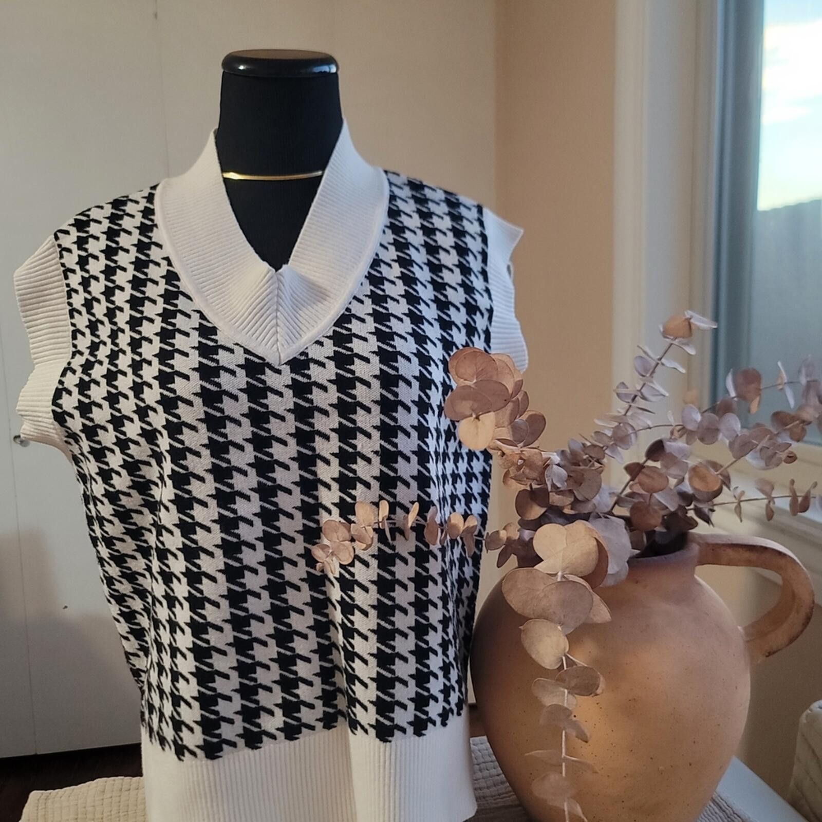 Other Black and White Houndstooth Women's Top EUC Cotton Blend Size M / US 6-8 / IT 42-44 - 1 Thumbnail