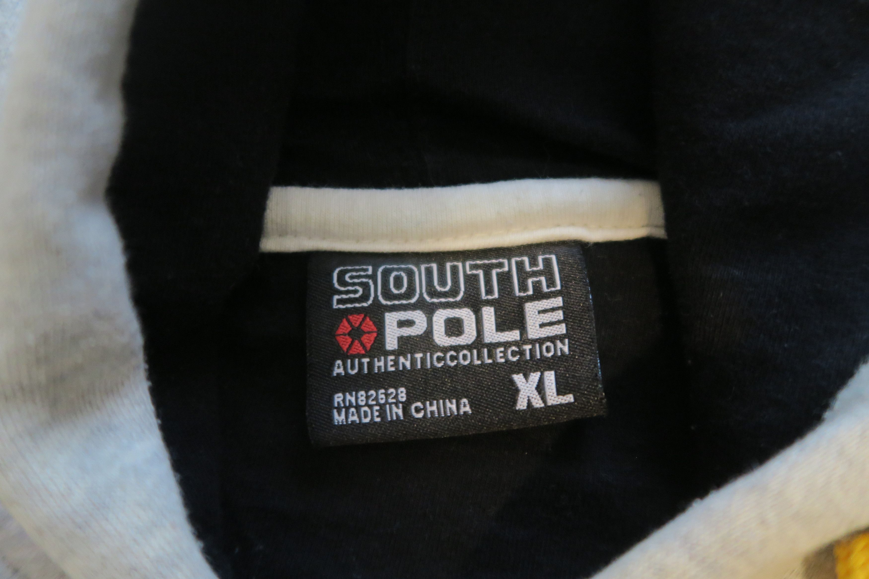Southpole × Vintage VTG Y2K South Pole Defender Arts Old English Hoodie (Read) Size US XL / EU 56 / 4 - 7 Thumbnail