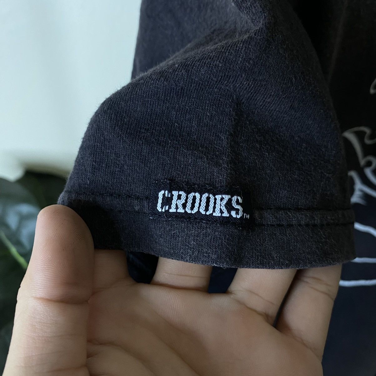 Crooks & Castles Vintage Y2K Crook & Castles Cross Skulls Sunfafed Streetwear Size US M / EU 48-50 / 2 - 4 Thumbnail