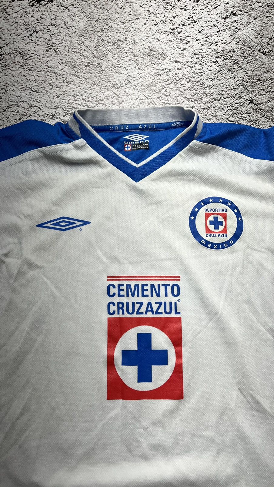 Umbro Early 2000’s Deportivo Cruz Azul Mexico Pepsi umbro jersey Size US M / EU 48-50 / 2 - 3 Thumbnail