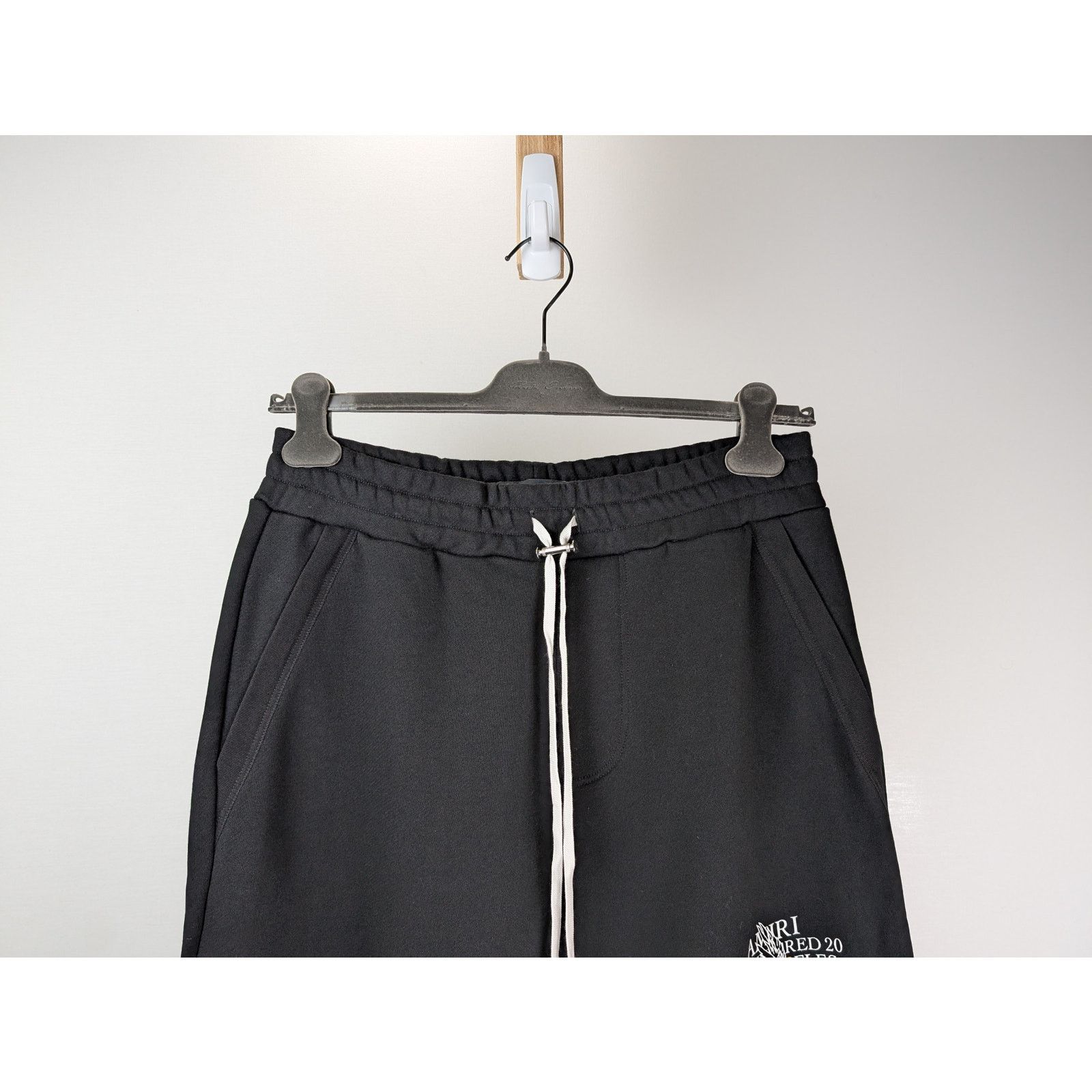 Amiri o1rshd1 Precious Memories Sweatpants in Black Size US 30 / EU 46 - 2 Thumbnail