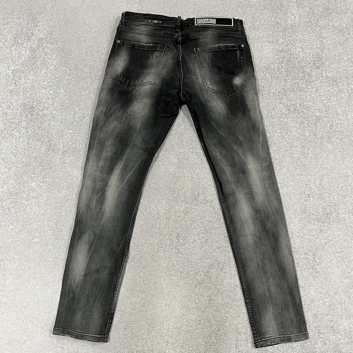 Dsquared2 Black and white Dsquared2 bleached ripped jeans trousers Size US 33 - 11 Thumbnail