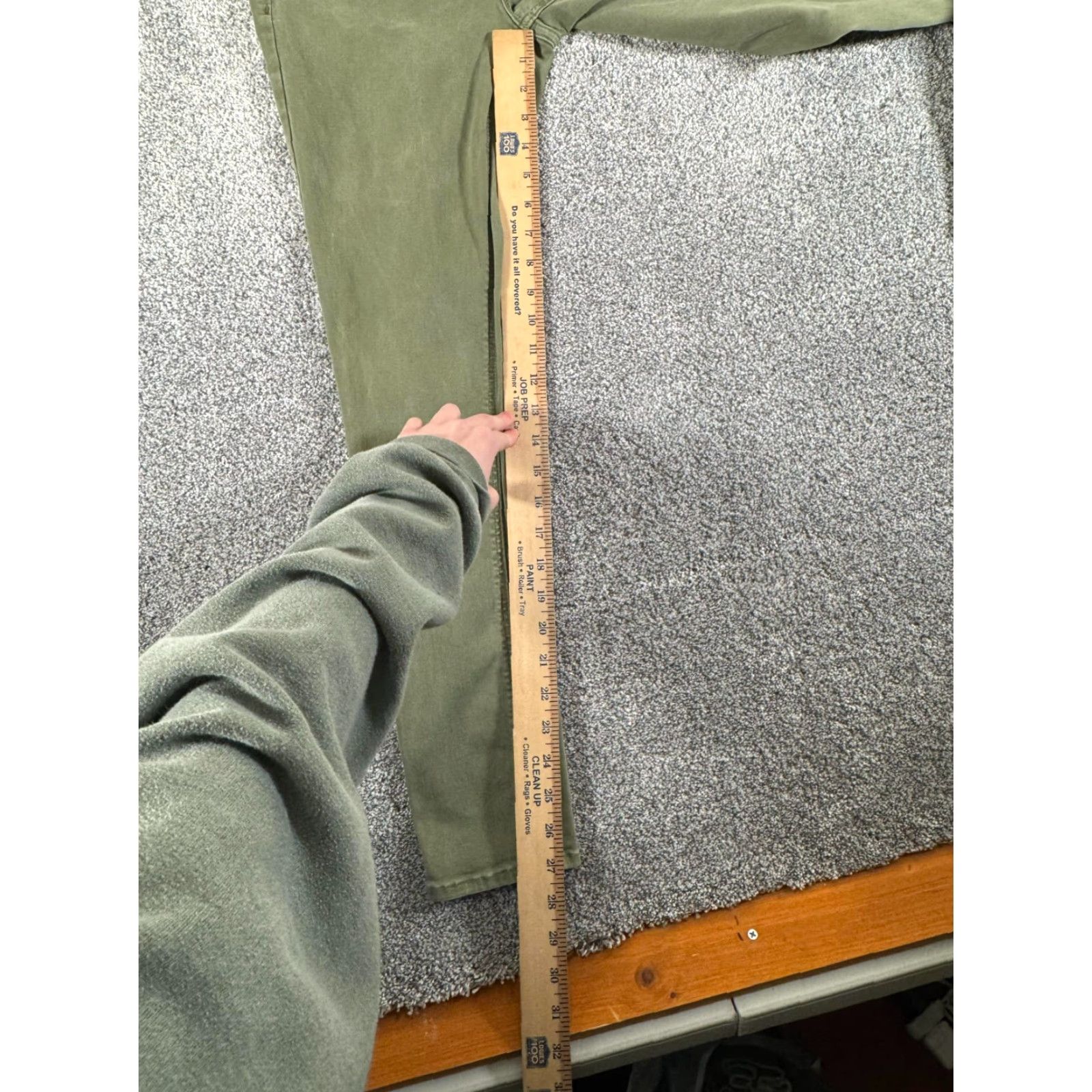 Old Navy Old Navy Jeans Womens 6 Super Skinny Mid Rise Olive Green Goblincore City Logo Size 28" / US 6 / IT 42 - 3 Thumbnail