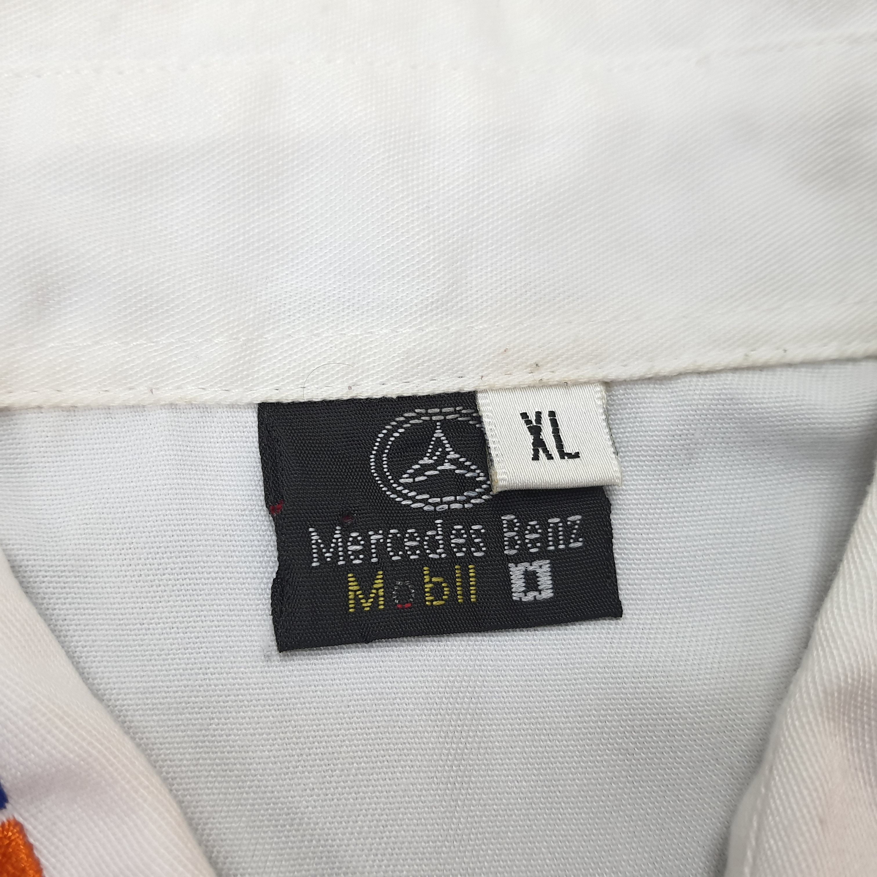 Mercedes-Benz × Vintage Vintage Mercedes Benz Vodafone Motorsports Work Shirt Size US L / EU 52-54 / 3 - 6 Thumbnail