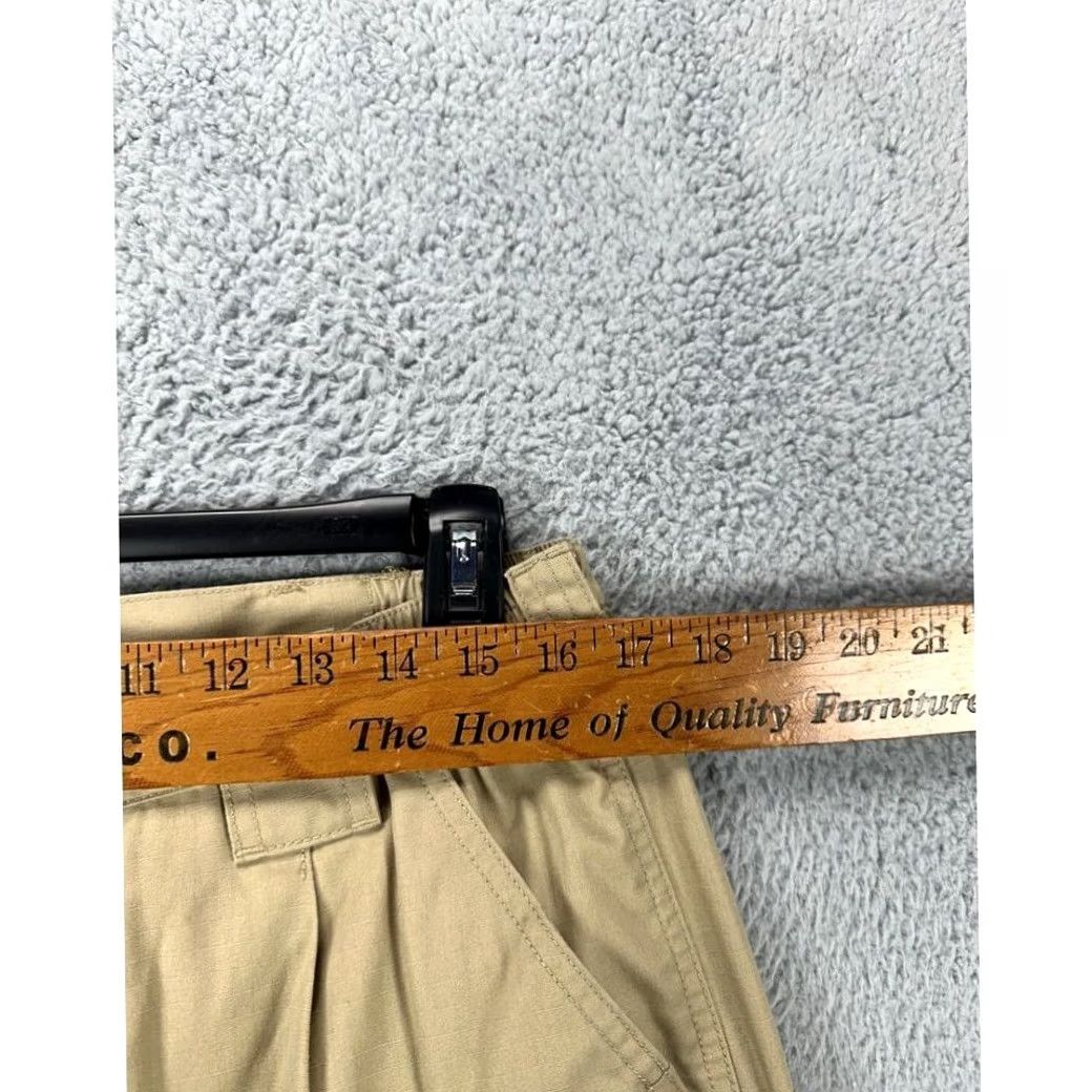 Vintage 5.11 Tactical Pants Men 34X34 Tan Ripstop Cargo Flat Front Work Pockets Beig e Casual Mens Pants Regular Inseam 34 Size US 34 / EU 50 - 7 Thumbnail