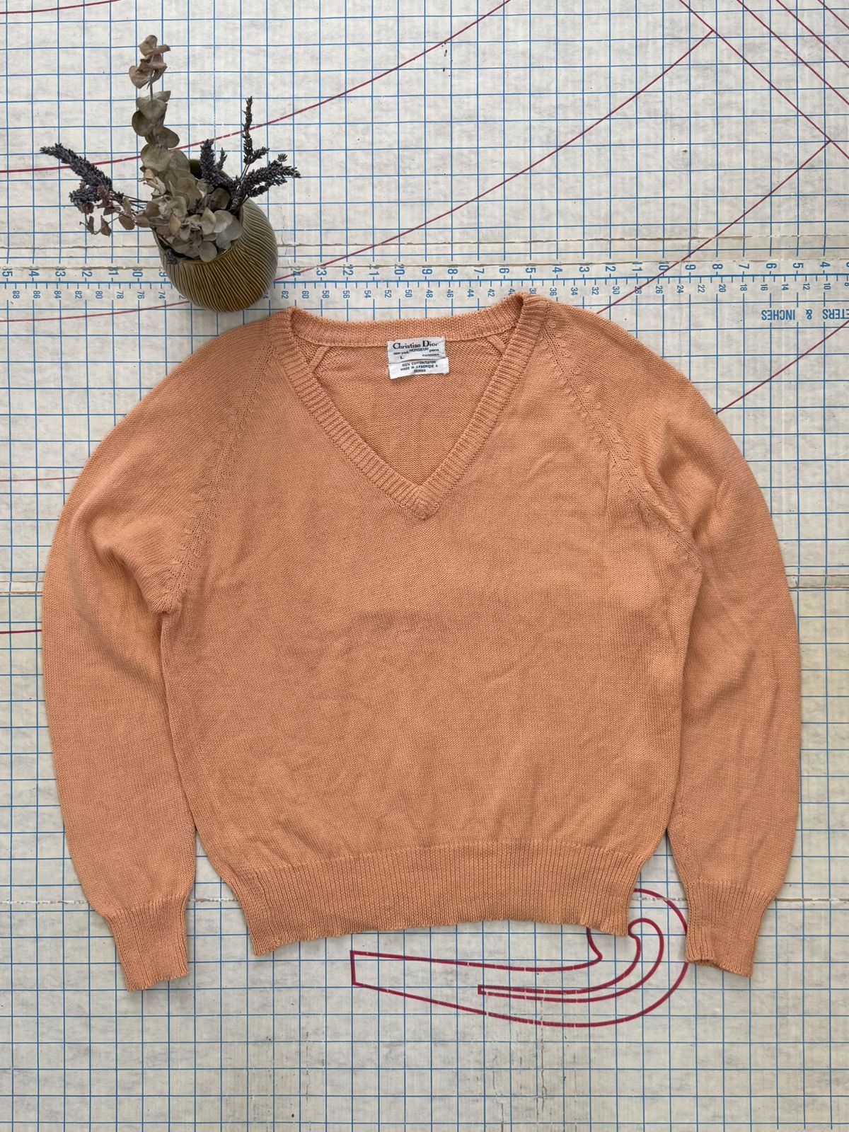 Christian Dior Monsieur × Vintage Vintage Christian Dior Monsieur V-Neck Knit Sweater Fits S Size US S / EU 44-46 / 1 - 1 Thumbnail