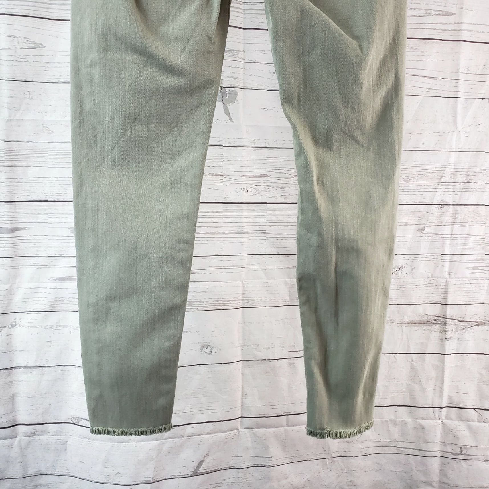 Vintage JUST BLACK Womens Skinny Cropped Jeans Sz 27 Green Distressed Raw Hem Mid Rise Denim Cotton Blend Crosscheck Zip Inseam 25.5in Women's Jeans Size 27" / US 4 / IT 40 - 4 Thumbnail