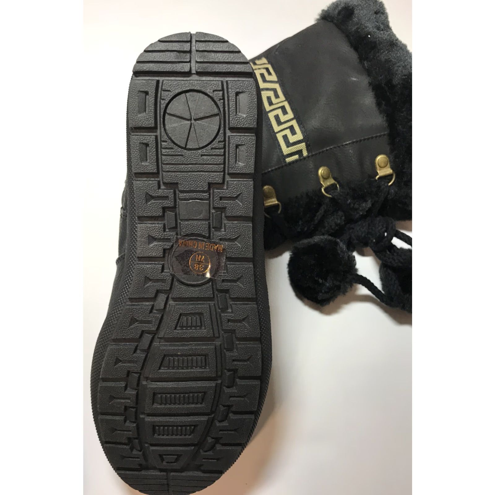 Vintage Reneeze Women's Winter Snow Boots Size 7 Black Faux Leather Fur Trim Mid-Calf Flat Size US 7 / IT 37 - 5 Thumbnail