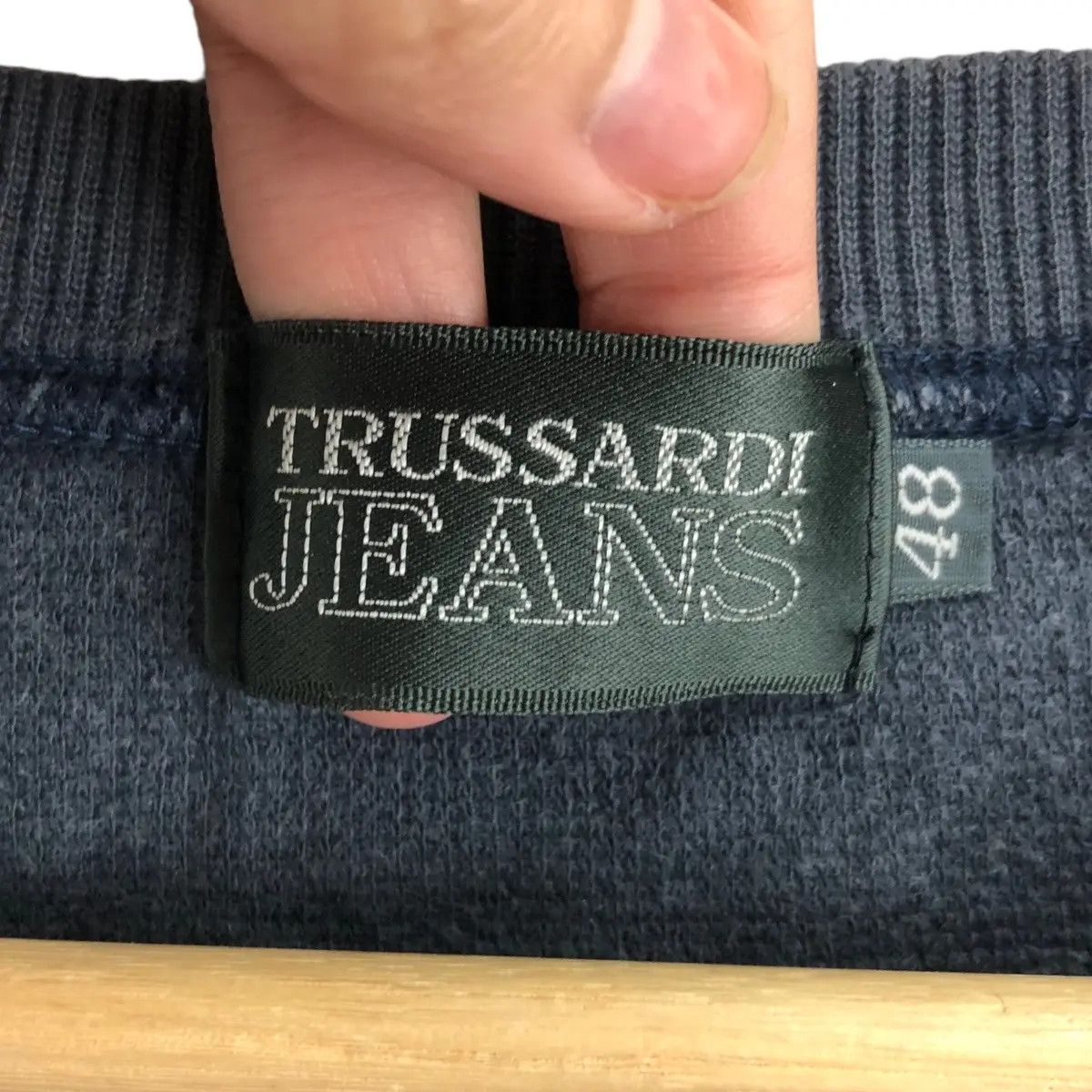 Trussardi Vtg TRUSSARDI JEANS MILAN DANTE Embroidery Sweatshirt Size XXL / US 16-18 / IT 52-54 - 6 Thumbnail