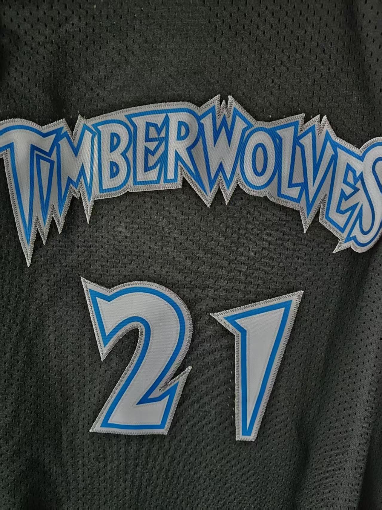 NBA Timberwolves 21 Garnett Jersey Size US S / EU 44-46 / 1 - 3 Thumbnail