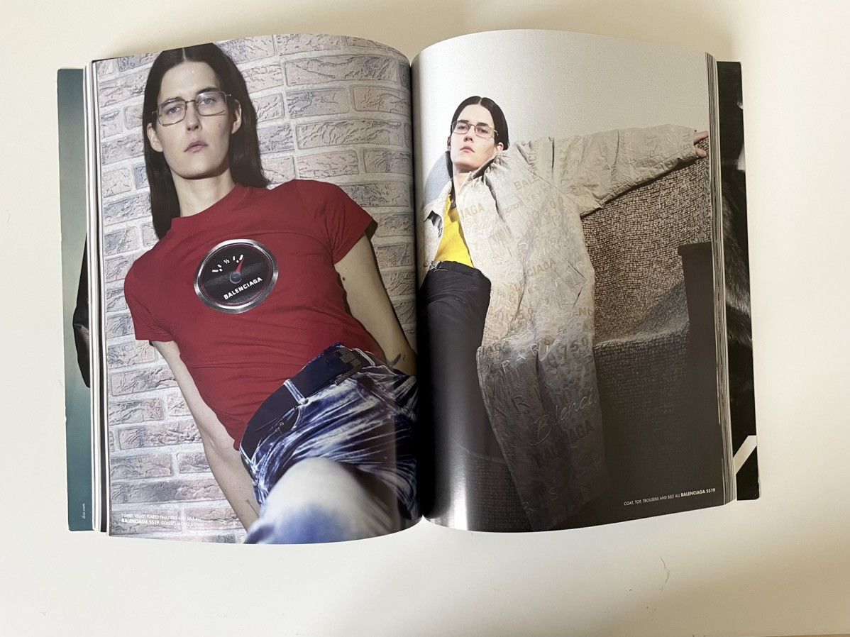 Kris Van Assche × Maison Margiela Replica magazine Belruti By Kris Van Assche ft Margiela Size ONE SIZE - 3 Thumbnail