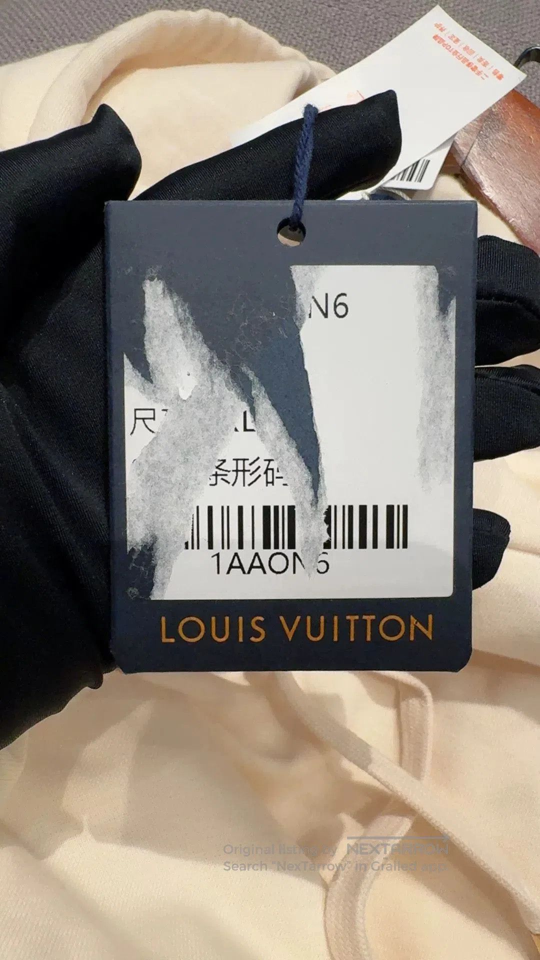 Louis Vuitton Louis Vuitton Embroidered Logo Hoodie. Size US XL / EU 56 / 4 - 6 Thumbnail