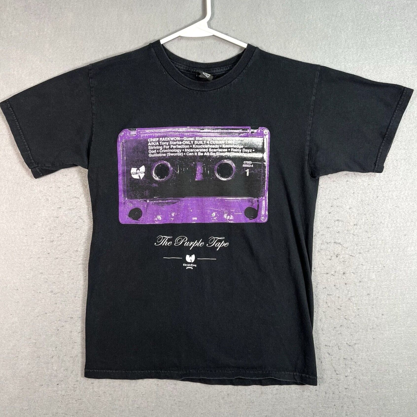 Vintage VINTAGE Wu Tang The Purple Tape Graphic Tee Adult Small Black Mens Size US S / EU 44-46 / 1 - 1 Thumbnail