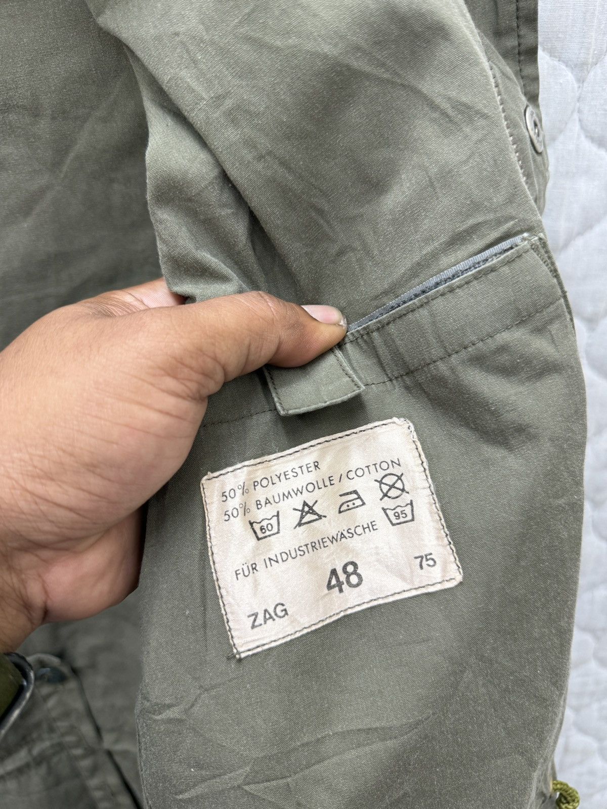 Swiss Legend 🔥🔥🔥ARCHIVE VINTAGE SWISS ARMY JACKET Size US M / EU 48-50 / 2 - 8 Thumbnail