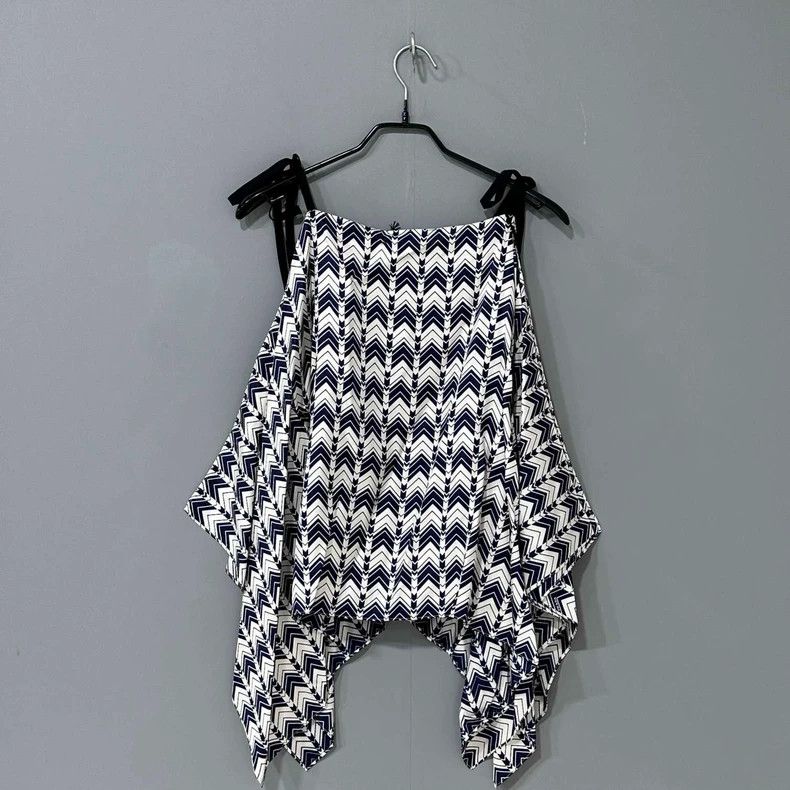 Prada Prada Blue irregular vest 2504-Nextarrow Size S / US 4 / IT 40 - 5 Thumbnail