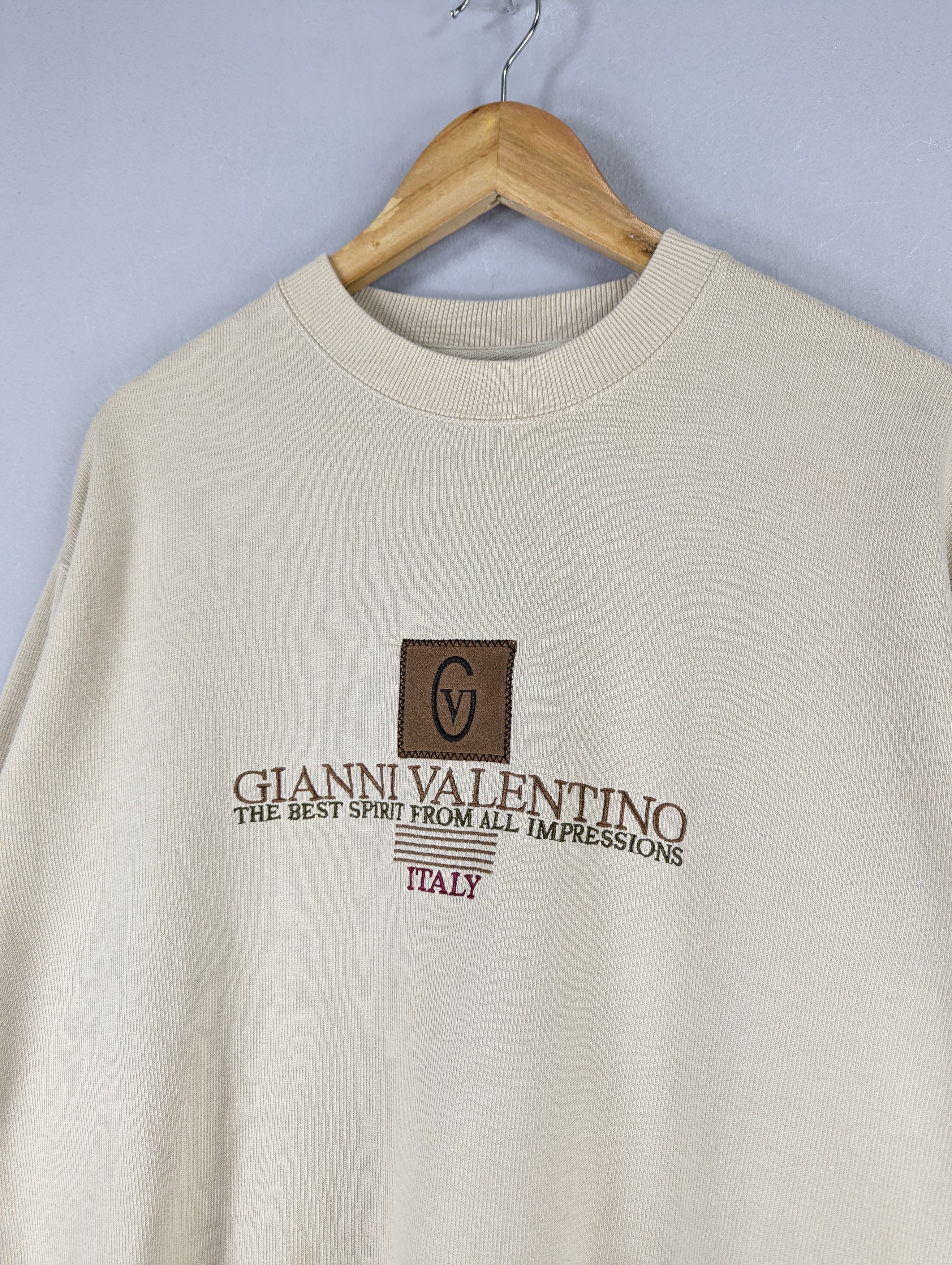 Designer × Japanese Brand × Vintage Vintage Gianni Valentino Embroidery Spellout Sweatshirt Size US L / EU 52-54 / 3 - 4 Thumbnail