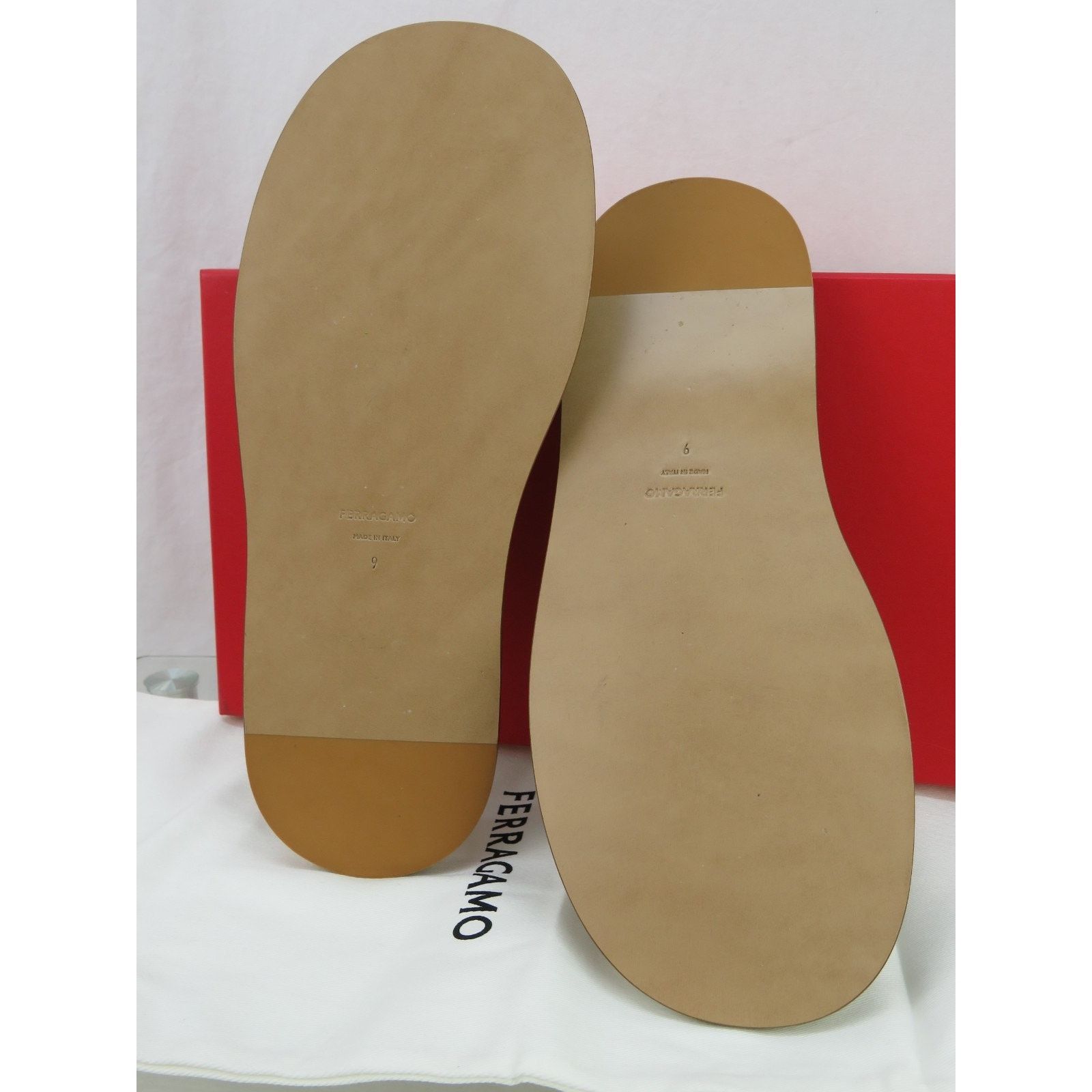 Salvatore Ferragamo FERRAGAMO LAURENE LIGHT GREEN LOGO FLATS SANDALS SLIDES 9 C Size US 9 / IT 39 - 11 Thumbnail