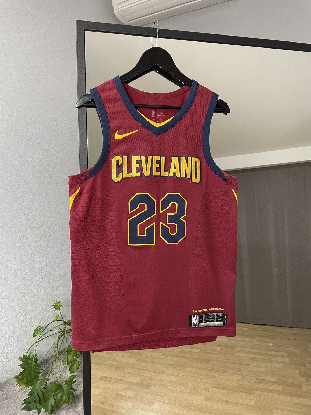 Nike Nike Lebron James #23 Official Game Soccer Jersey Size US M / EU 48-50 / 2 - 1 Thumbnail