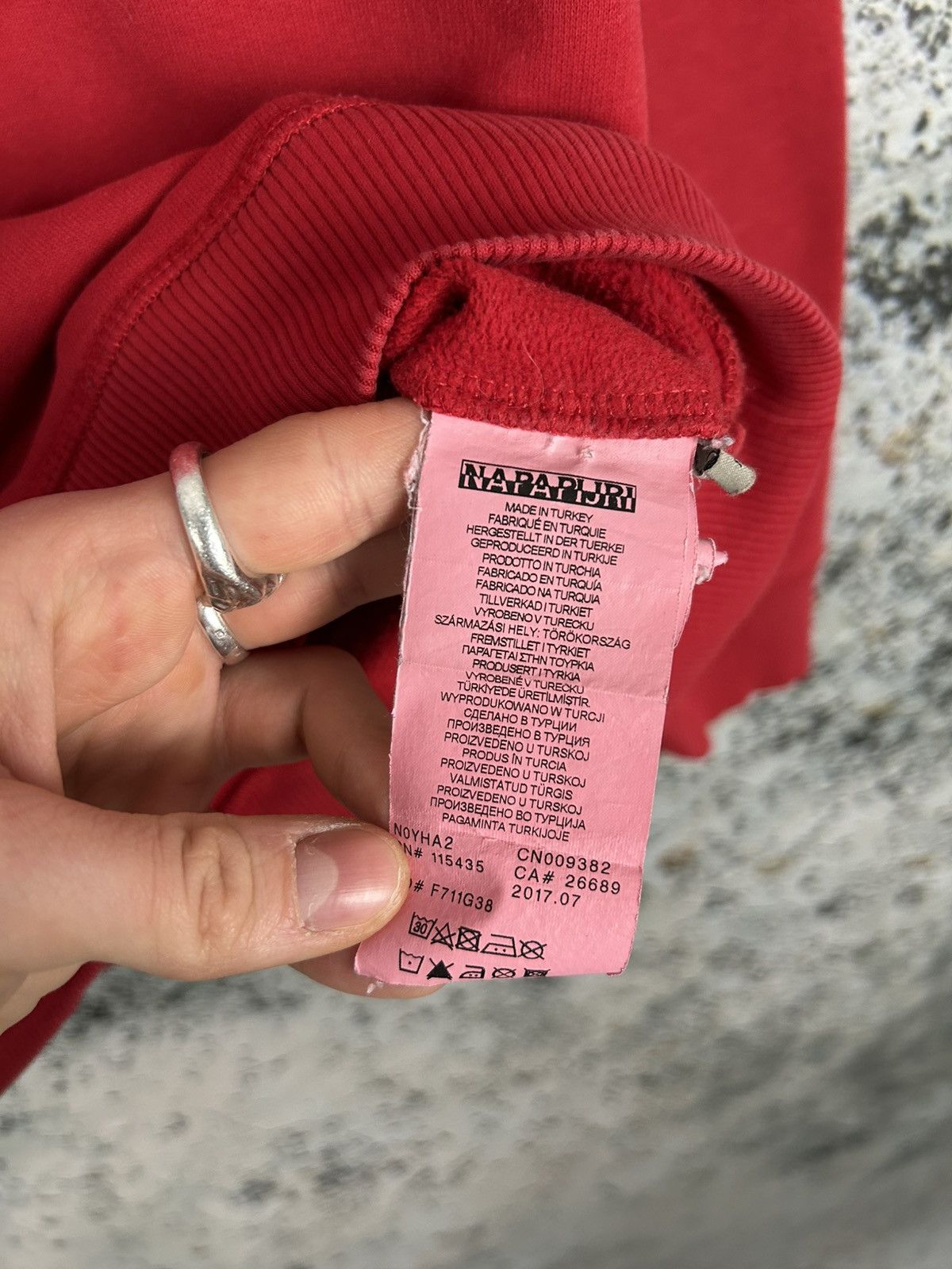 Napapijri Napapijri Outdoor Life Red Crewneck Streetwear Vintage Size US L / EU 52-54 / 3 - 5 Thumbnail