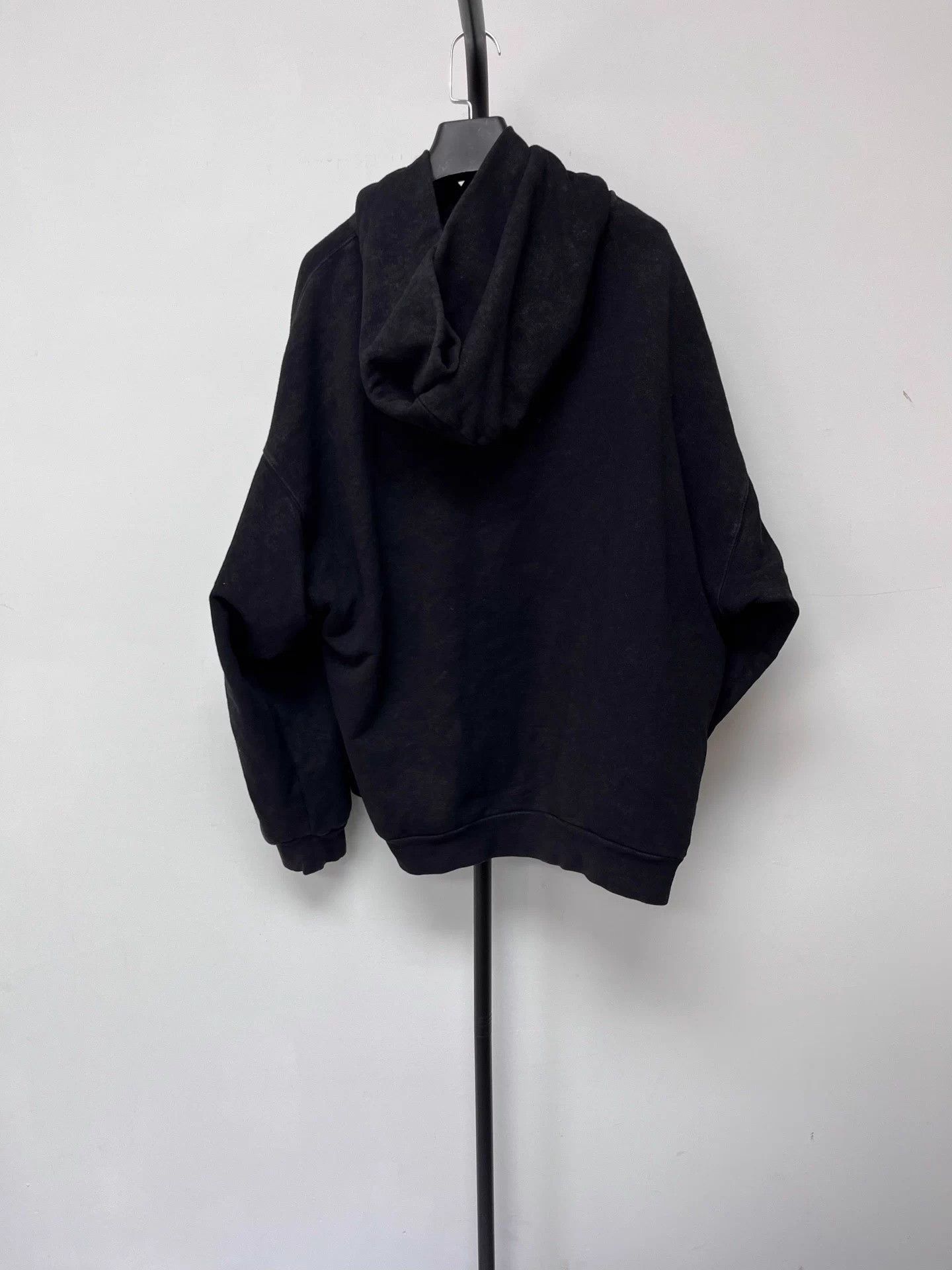 Balenciaga Balenciaga landscape gradient black hoodie unisex L Size L / US 10 / IT 46 - 2 Thumbnail