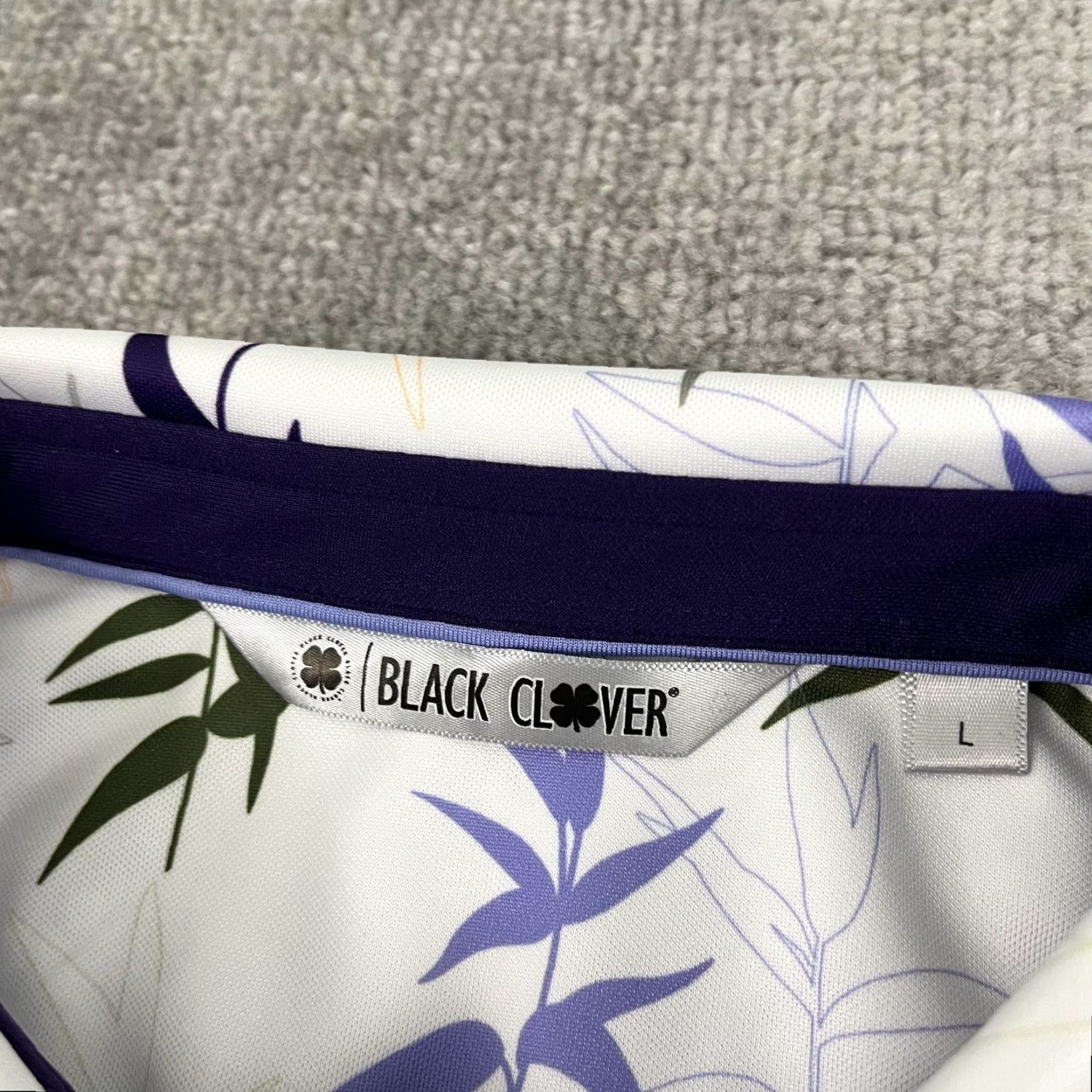Vintage Black Clover Shirt Mens Large White Floral Hawaiian Live Lucky Golf Preppy Polo Size US L / EU 52-54 / 3 - 2 Thumbnail