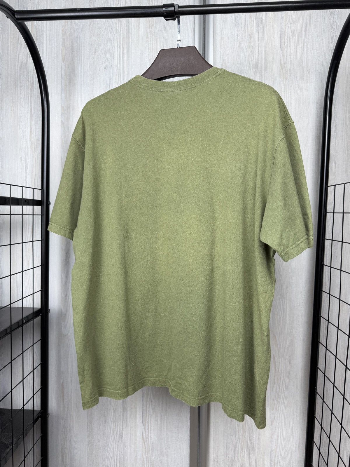 Fruit Of The Loom Fruit of the Loom vintage 90s basic blank small logo tee Size US L / EU 52-54 / 3 - 8 Thumbnail