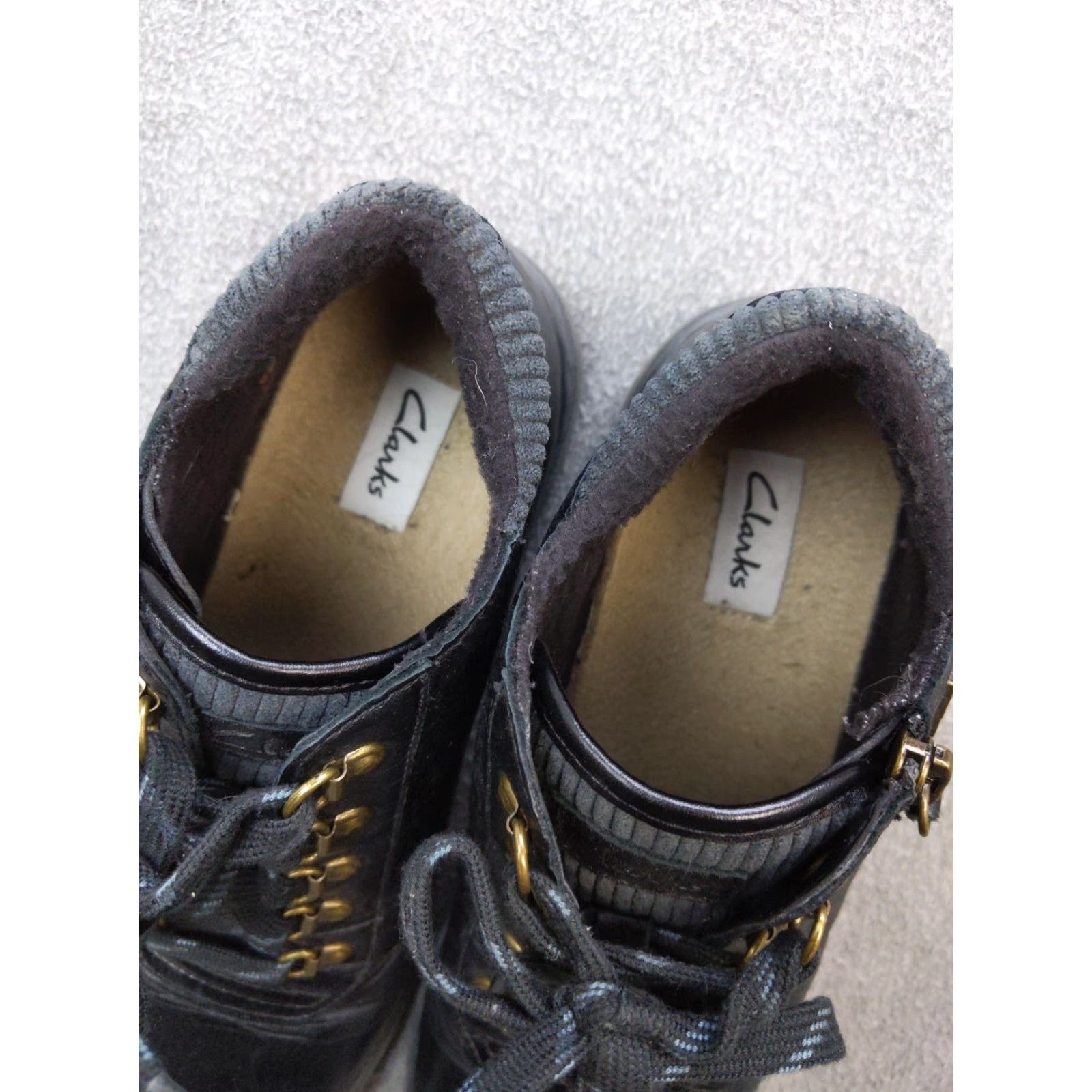 Clarks Clarks Boots Womens 8.5 39.5 Black Leather Ankle Waterproof Lace Zip Booties Size US 9 / IT 39 - 4 Thumbnail