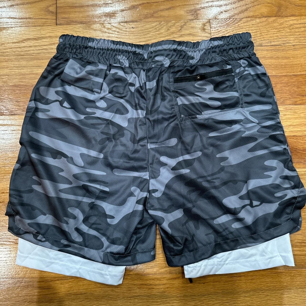Other Camoflage Workout Shorts Size US 30 / EU 46 - 2 Thumbnail