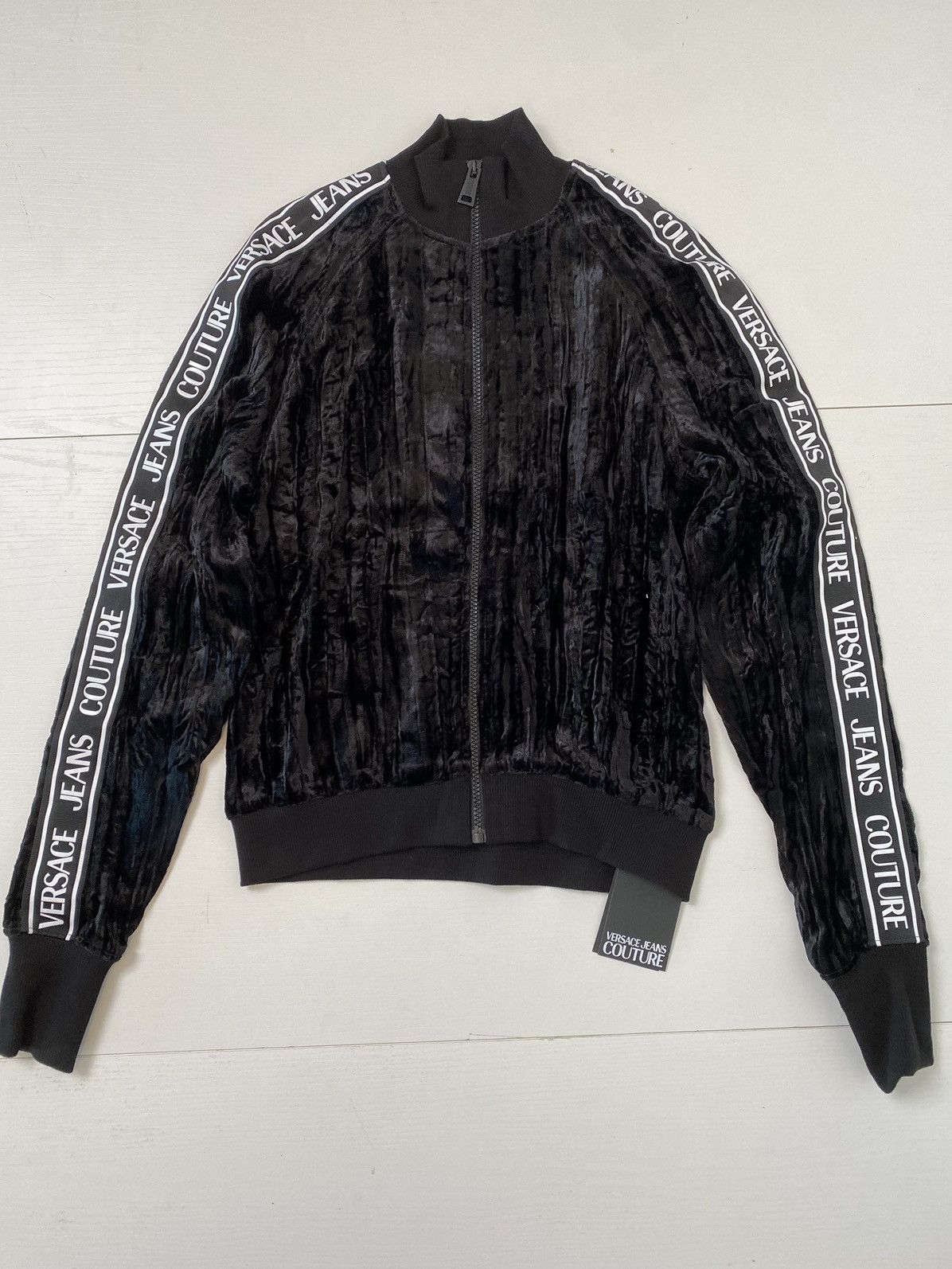Versace Jeans Couture Versace Jeans Culture Velvet Froisse sweatshirt, size M, new Size M / US 6-8 / IT 42-44 - 1 Thumbnail