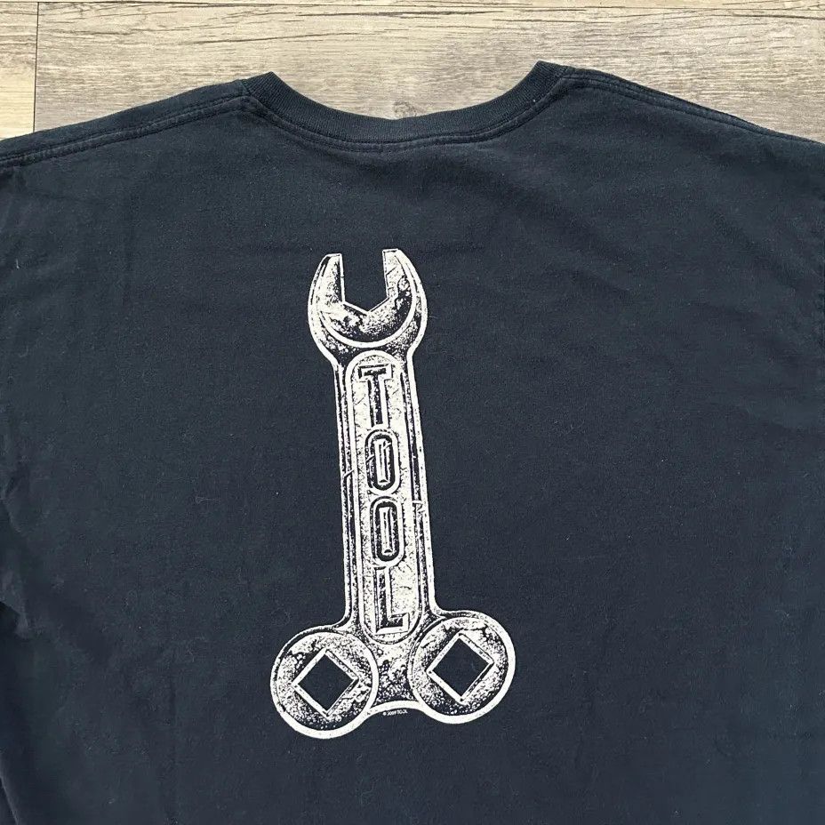 Gildan Vintage 2009 Official Tool Tour Band T Shirt Los Angeles Size US L / EU 52-54 / 3 - 2 Thumbnail