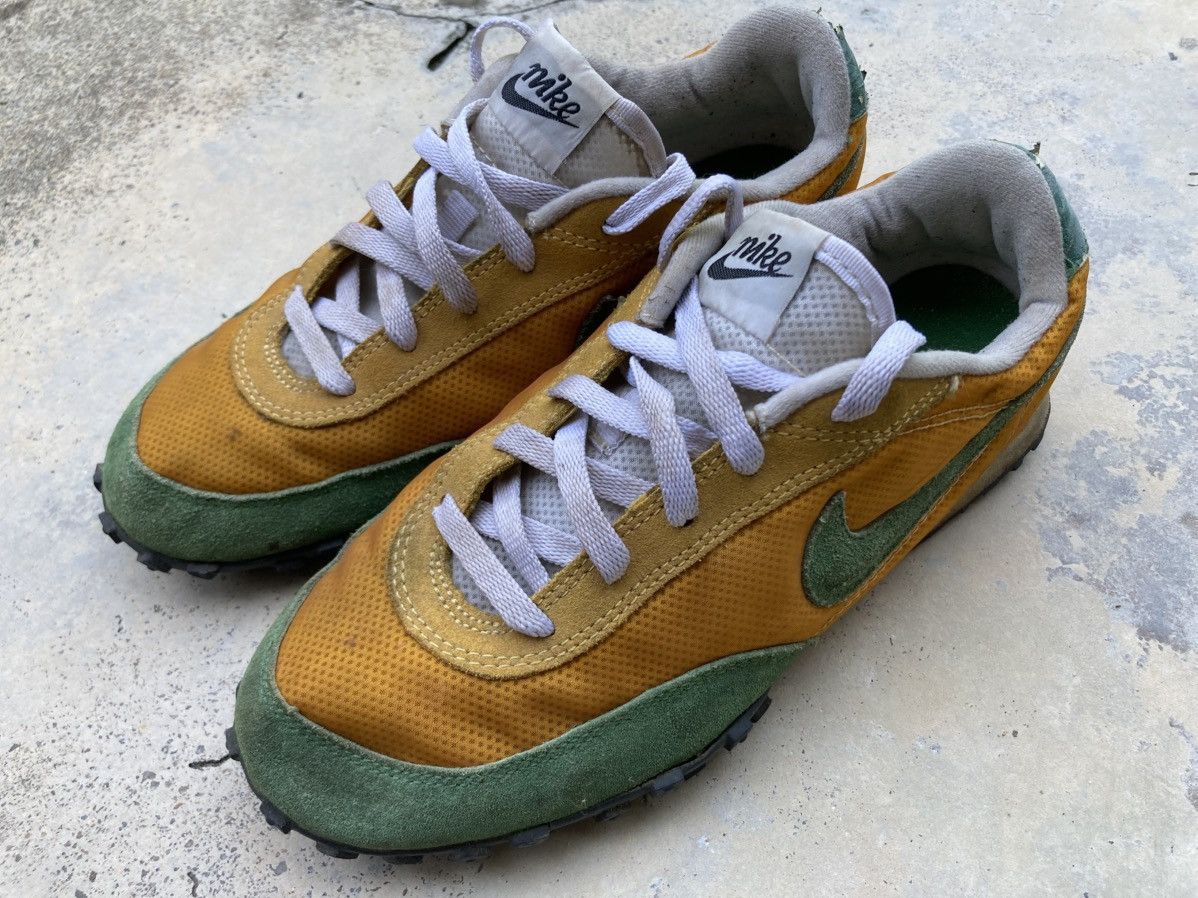 Nike × Vintage Vintage y2k Nike Waffle Shoes Size US 9 / EU 42 - 1 Thumbnail