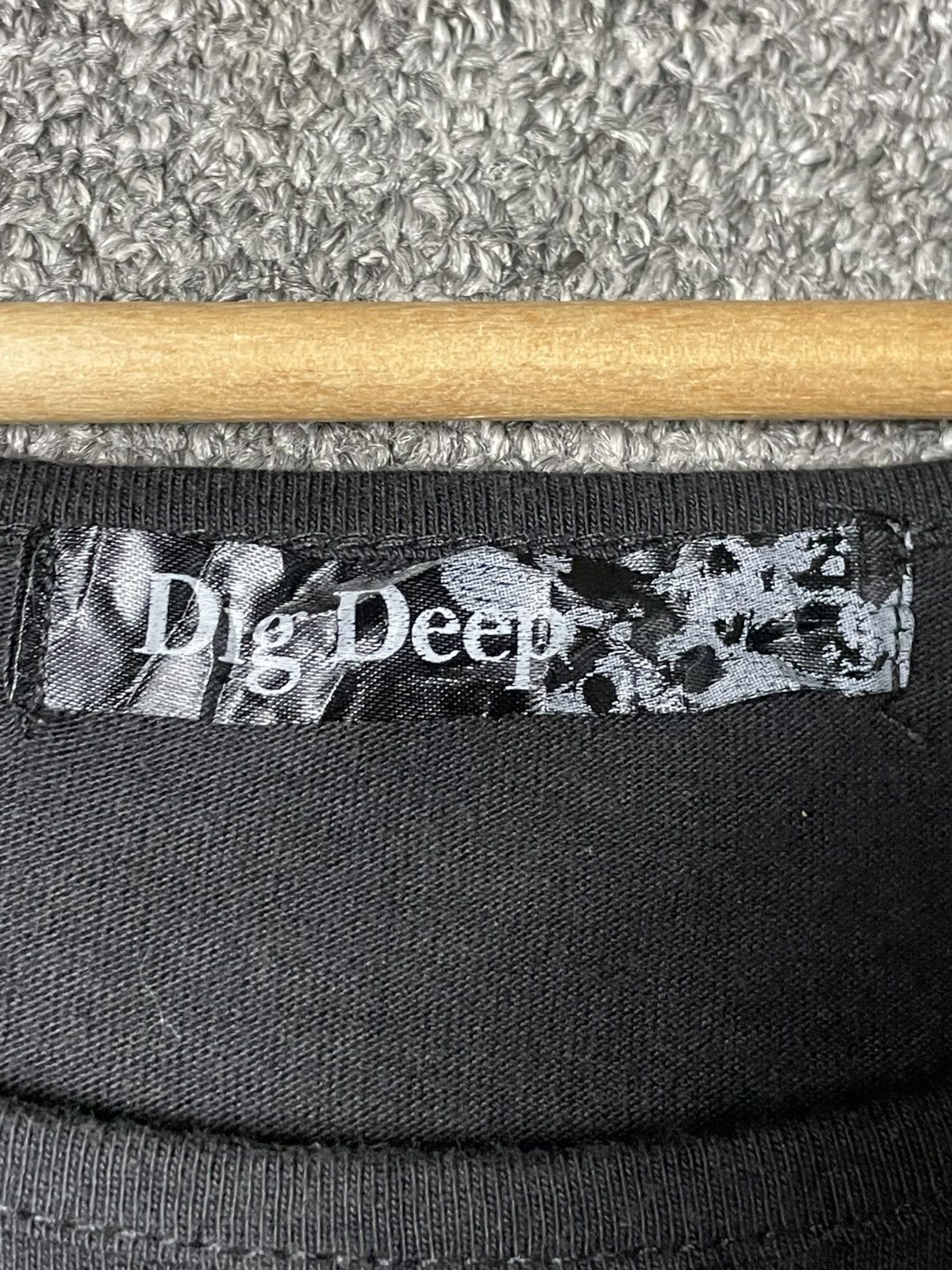 If Six Was Nine Dig Deep Brand Punk Skulls Tank Tops (59) Size XS / US 0-2 / IT 36-38 - 7 Thumbnail