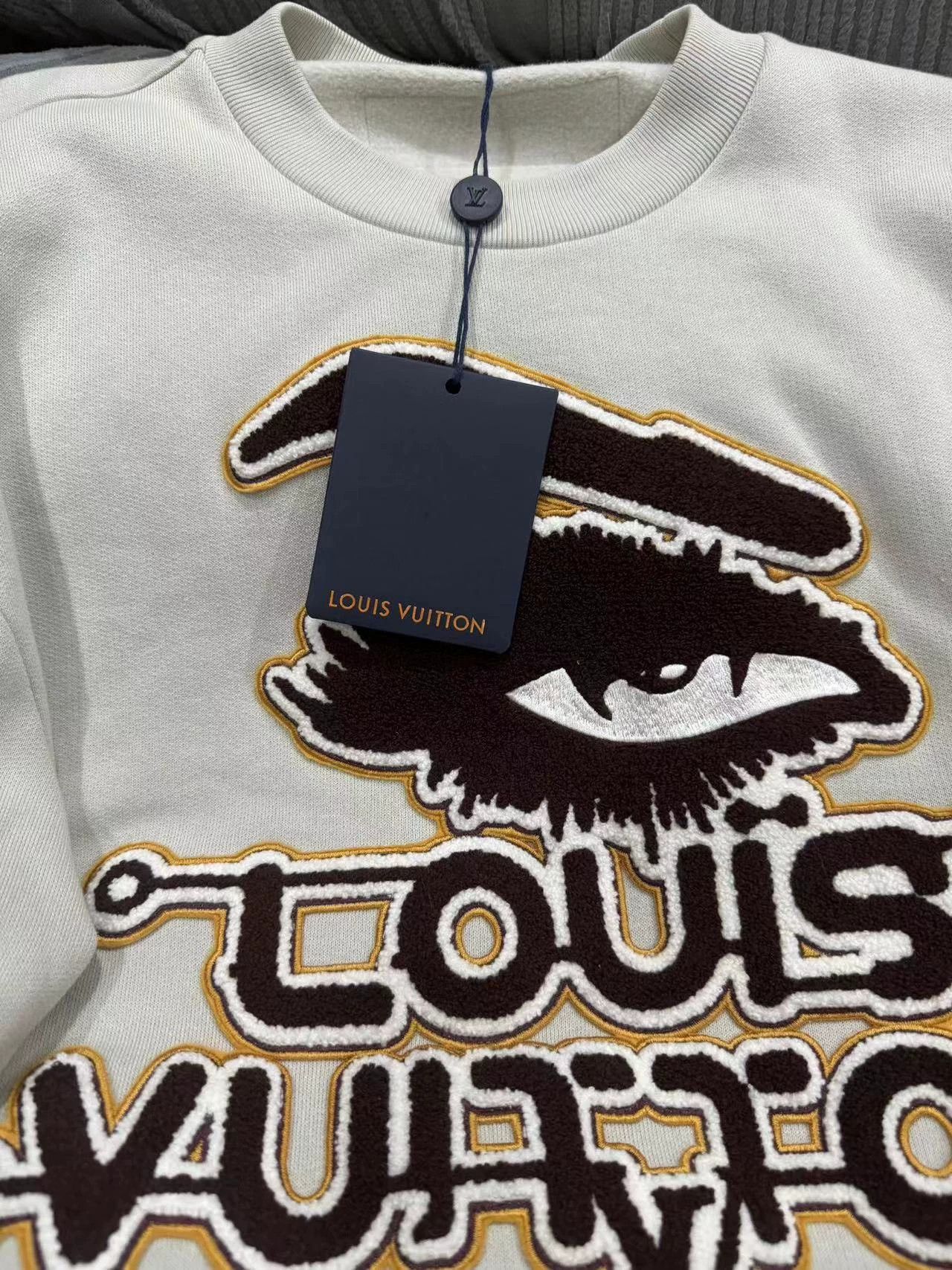 Louis Vuitton LV New Sweatshirt Size US S / EU 44-46 / 1 - 2 Thumbnail