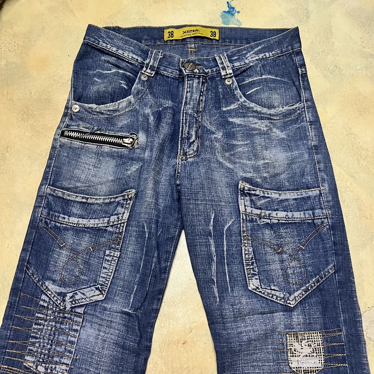 Japanese Brand Japanese Brand Multipockets Distressed Style Denim Jeans Size US 35 - 3 Thumbnail