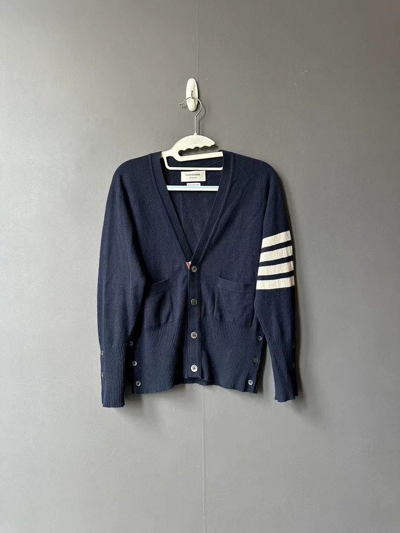 Thom Browne Thom Browne Blue cashmere cardigan Size US M / EU 48-50 / 2 - 1 Thumbnail