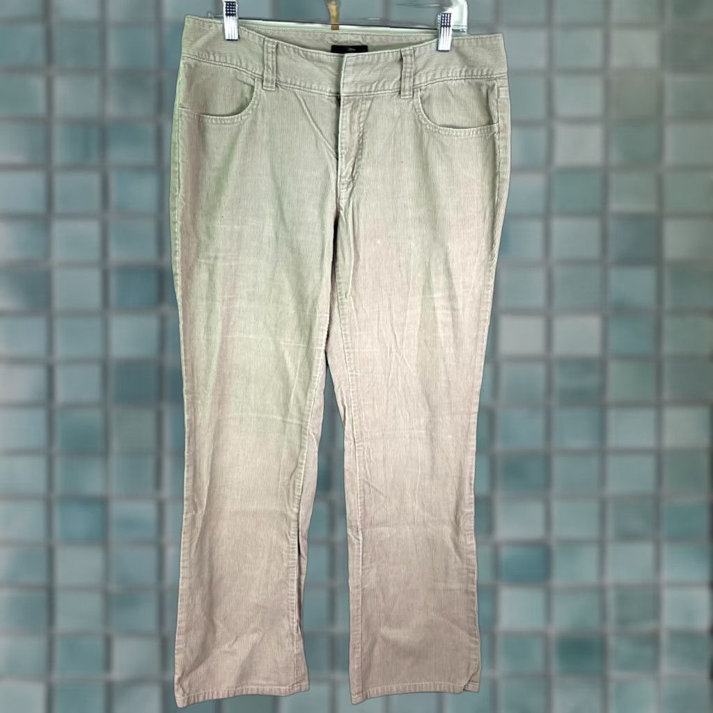 Banana Republic VINTAGE Banana Republic Jeans Corduroy 5-Pocket Low Rise Beige Women's 12 34x33 90s Retro Size 34" / US 12 / IT 48 - 1 Thumbnail