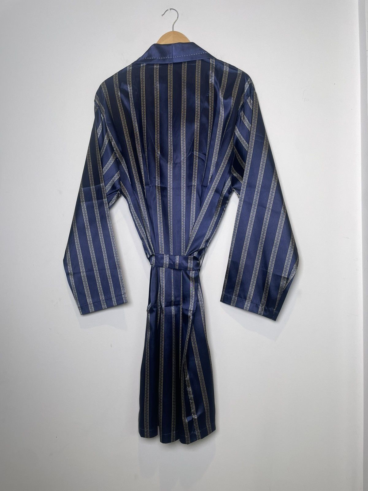 Other Rop Teks Navy Gold Greek Key Satin Robe Size US L / EU 52-54 / 3 - 2 Thumbnail