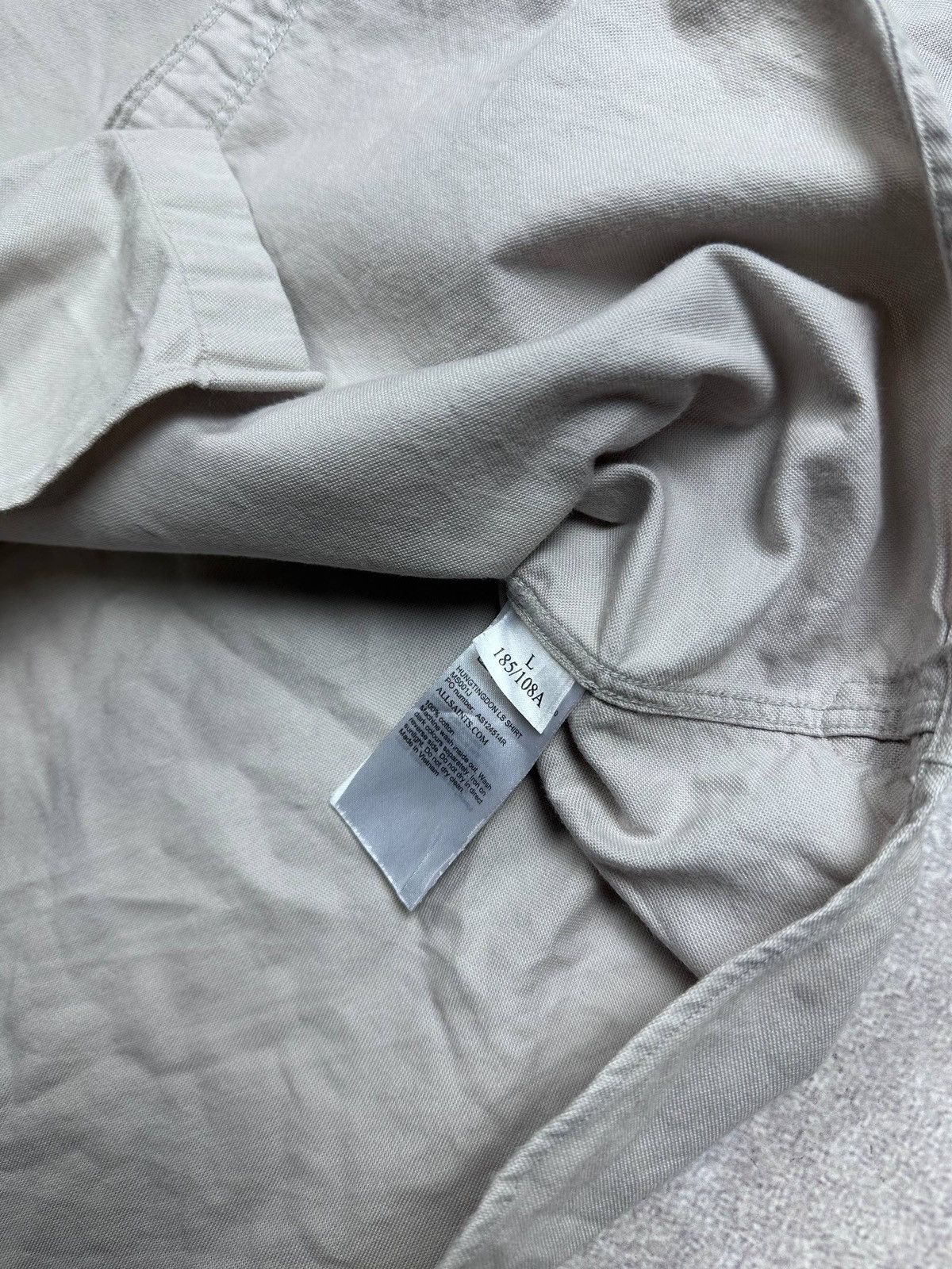 Allsaints Vintage Allsaints Beige Overshirt Y2K L Size US L / EU 52-54 / 3 - 5 Thumbnail