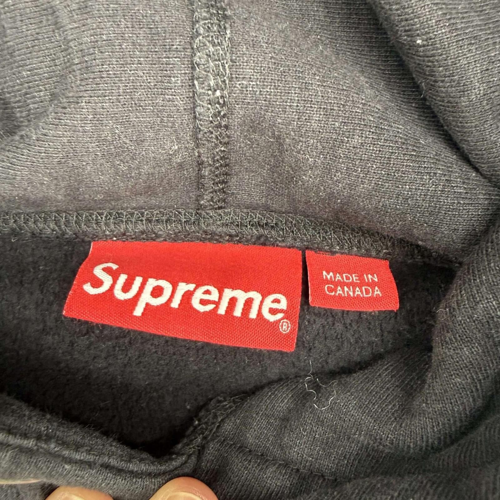 Supreme Supreme Black Box Logo Hoodie Small Used Size US S / EU 44-46 / 1 - 3 Thumbnail