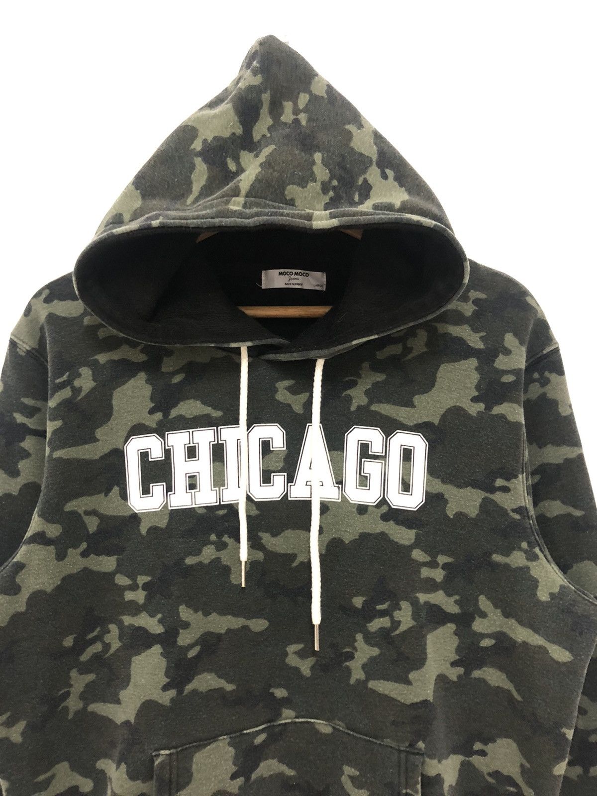 Japanese Brand Vintage Back Number Camo Chicago Spell Out Pullover Hoodie Size US L / EU 52-54 / 3 - 2 Thumbnail