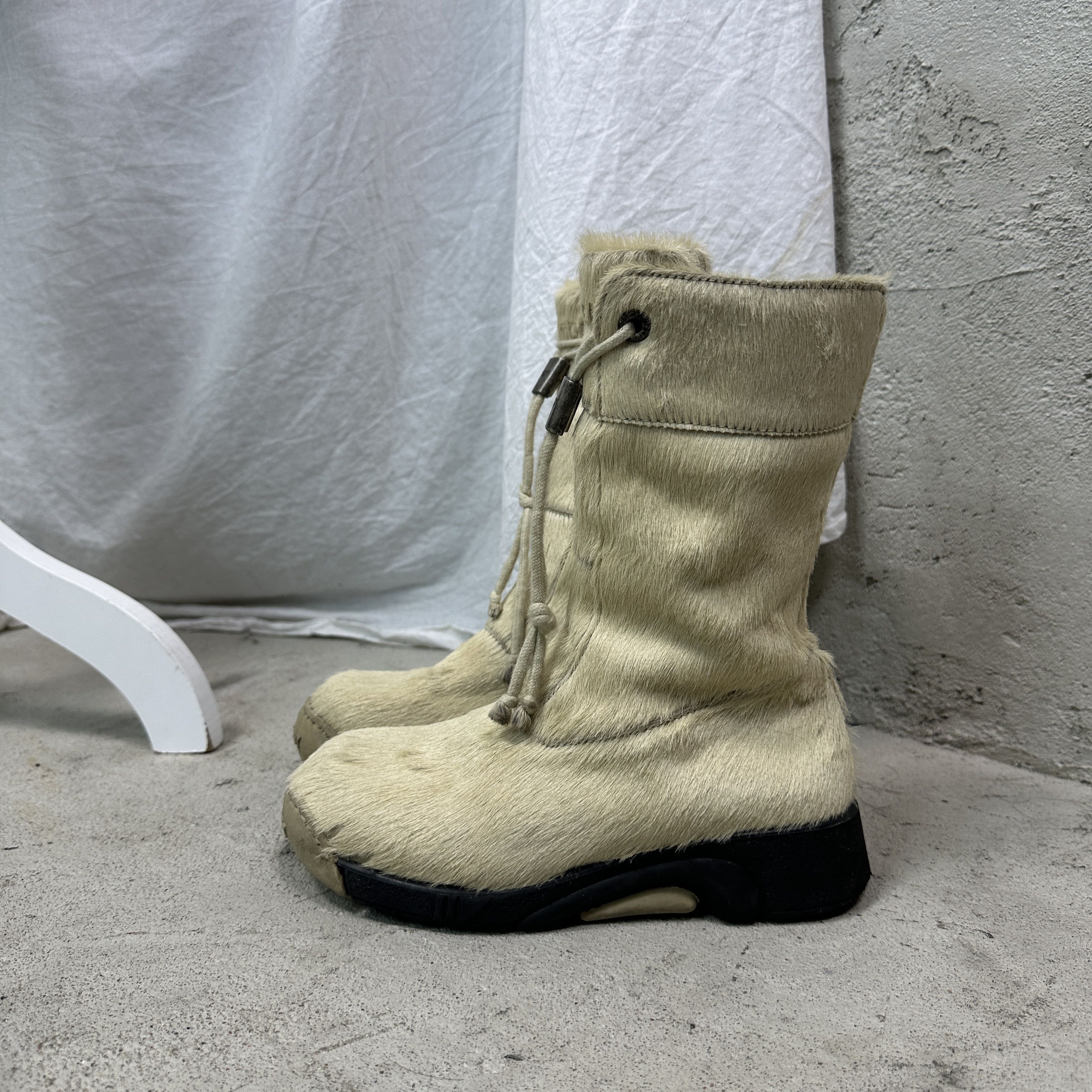 Vintage Vintage Leather Pony Hair Bumper Cream Snow Boots Y2K Size US 6 / IT 36 - 4 Thumbnail