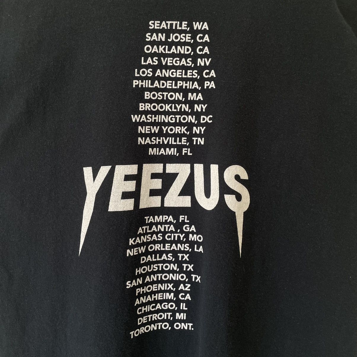 Kanye West Vintage Y2K Kanye West Yeezus Tour Tee Shirt Size US M / EU 48-50 / 2 - 4 Thumbnail