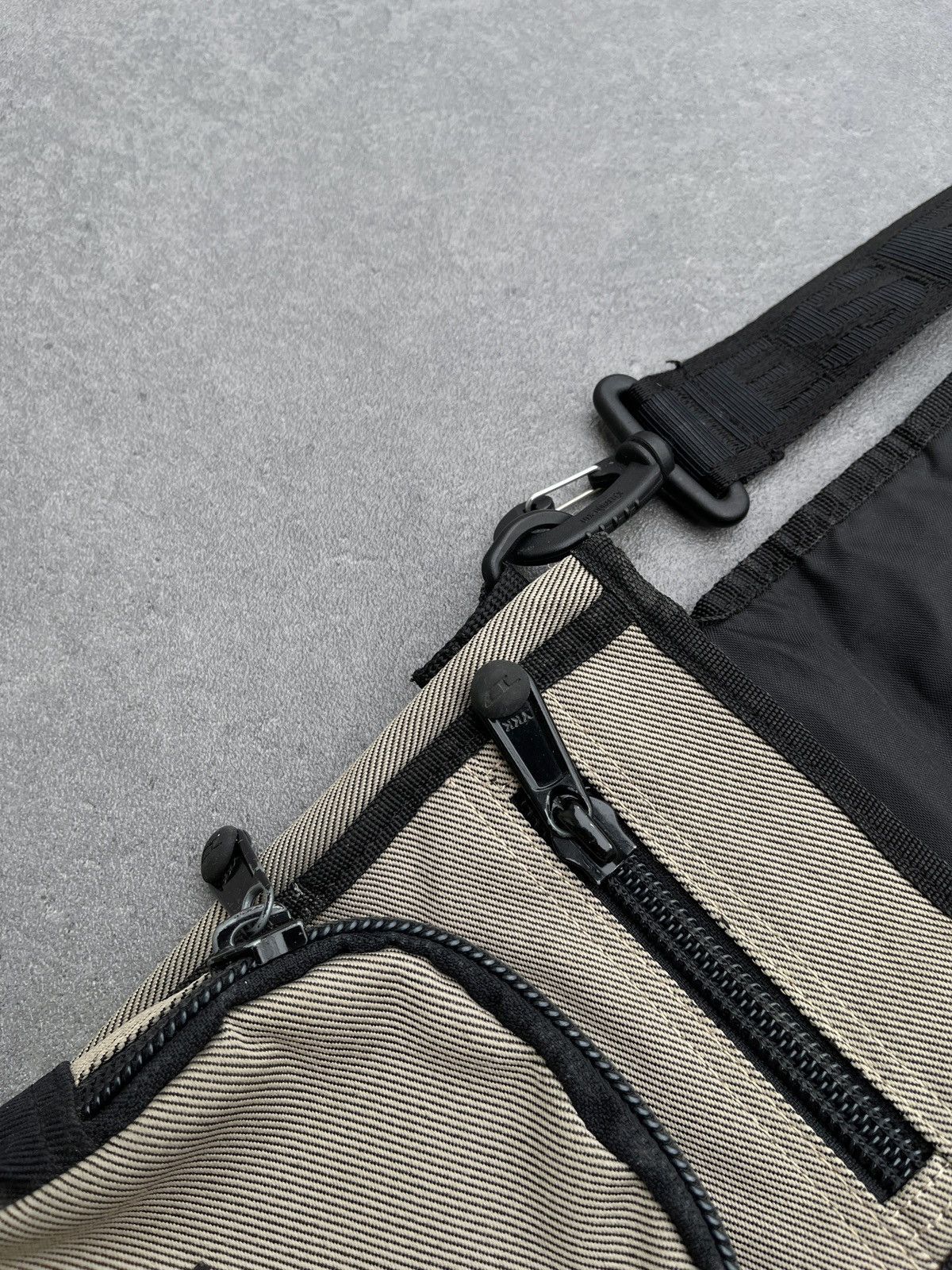 Diesel × Japanese Brand 🔥2000’s DIESEL Big Logo Crossbody Bag Size ONE SIZE - 12 Thumbnail