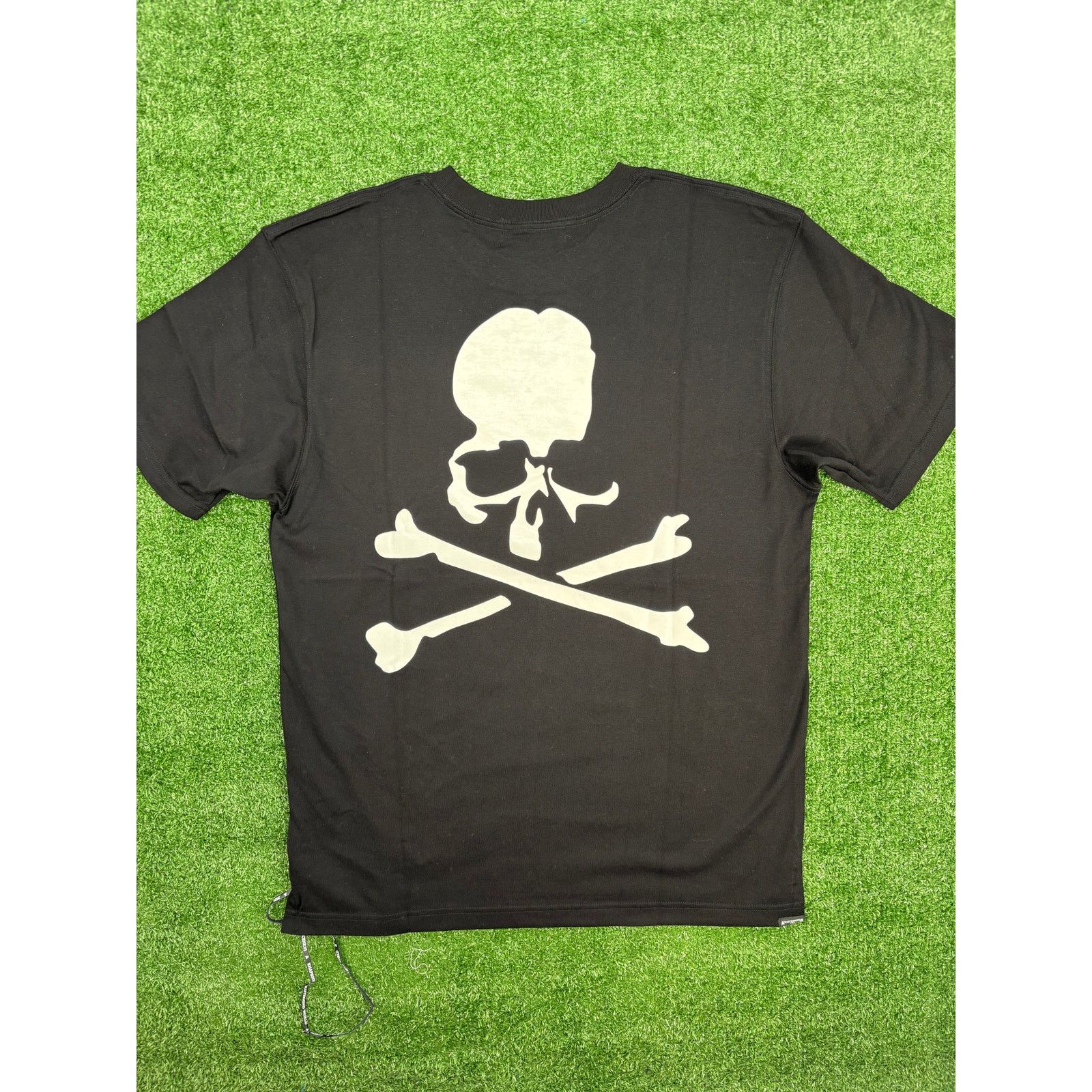 Mastermind Japan Mastermind World Back Logo Black T-Shirt Size Small Size US S / EU 44-46 / 1 - 1 Thumbnail