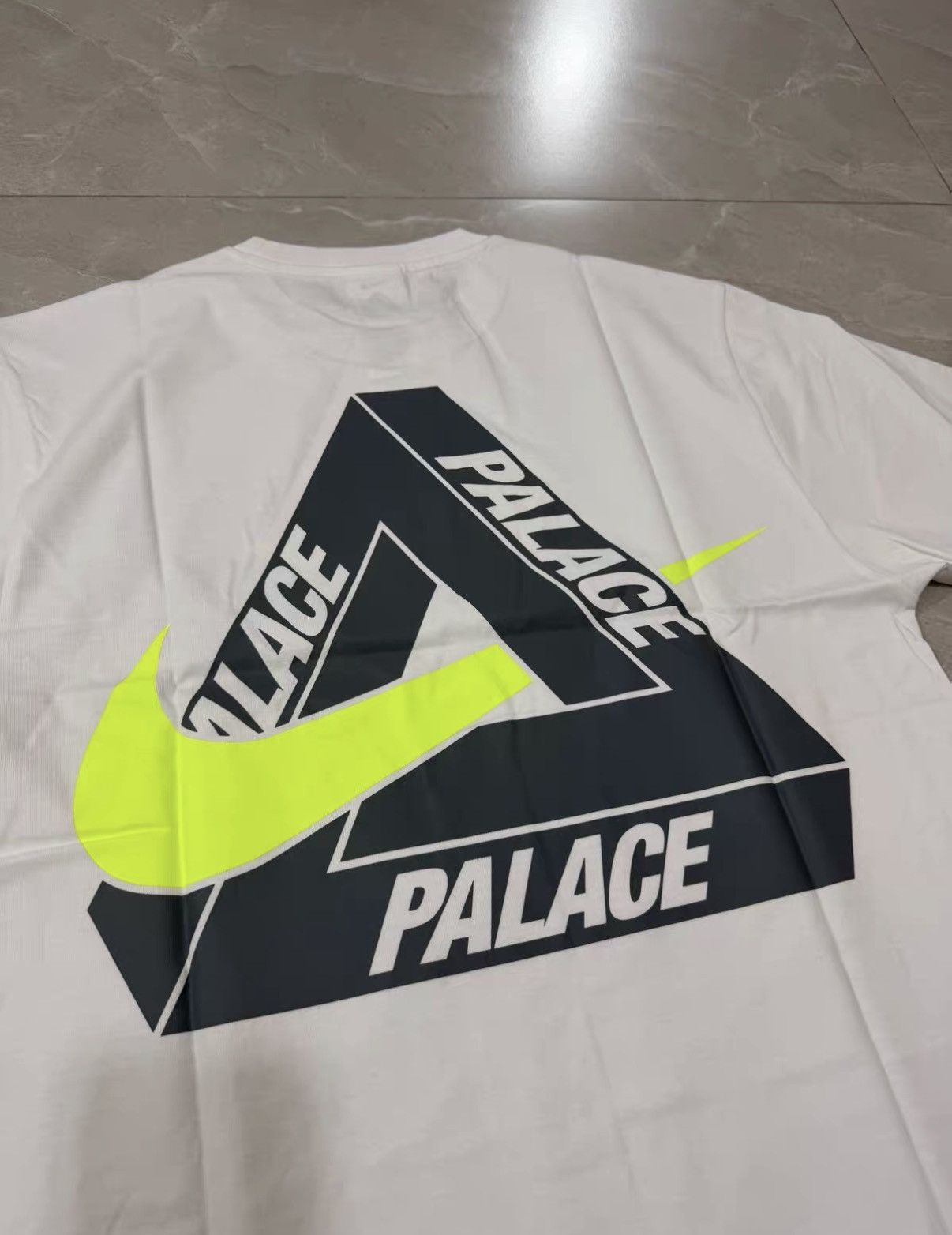 Palace PALACE x Nike FW25 Crew Neck Short J34 Size US M / EU 48-50 / 2 - 5 Thumbnail
