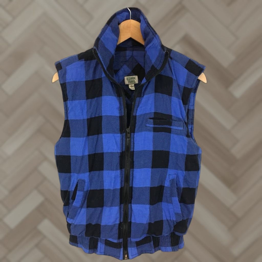 Vintage **VTG Ozark Trail Plaid Blue Men's Vest Small** User: VTG Ozark Trail Plaid Blue Men's Small Vest Size US S / EU 44-46 / 1 - 1 Thumbnail