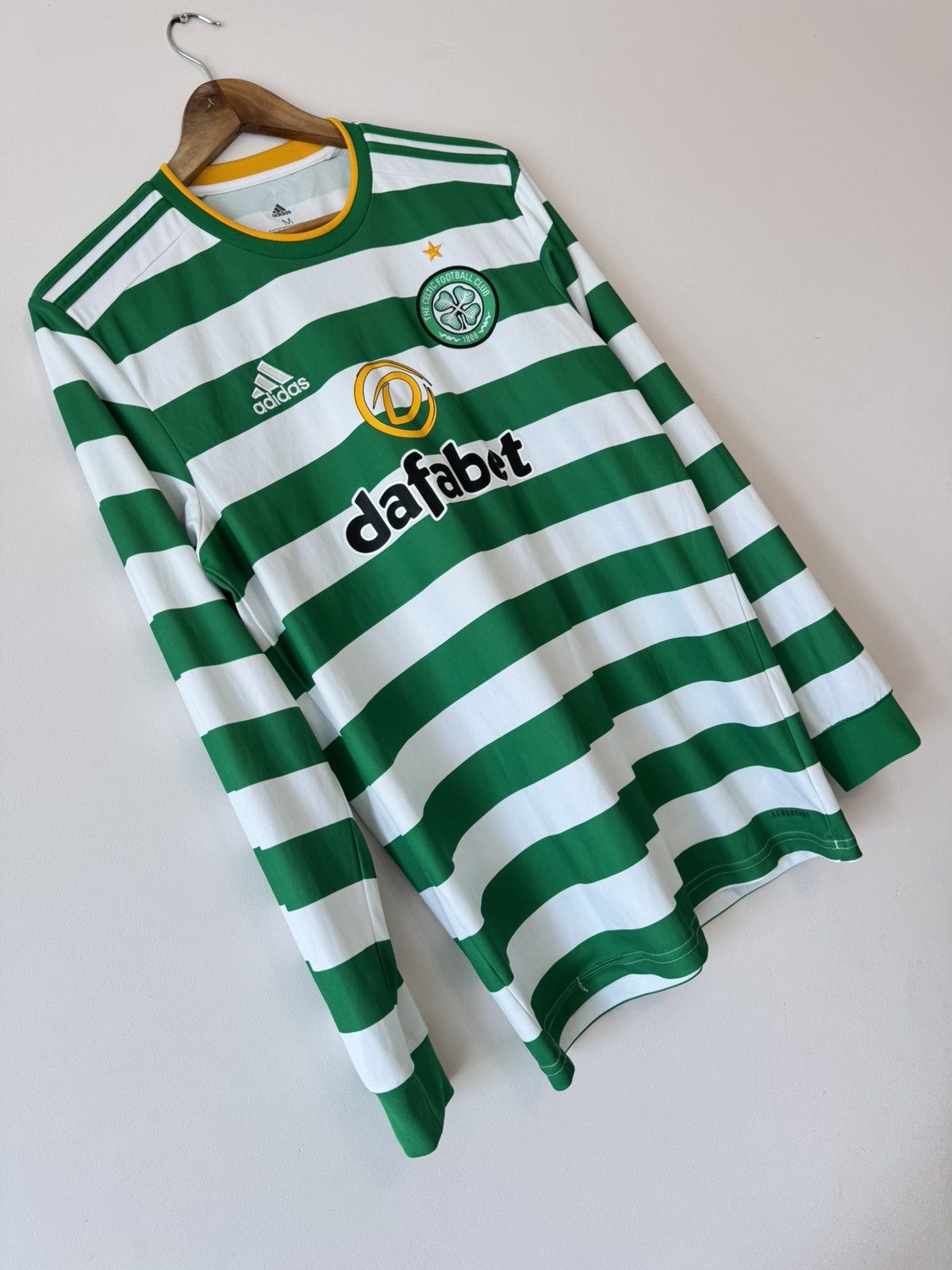 Adidas Celtic Glasgow 2020-2021 Home Soccer Longsleeve Jersey Shirt Size US M / EU 48-50 / 2 - 4 Thumbnail
